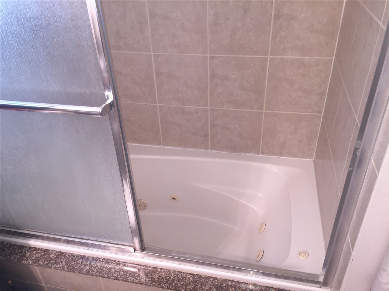 Iao Parkside I condo # 9-104, Wailuku, Hawaii - photo 13 of 20