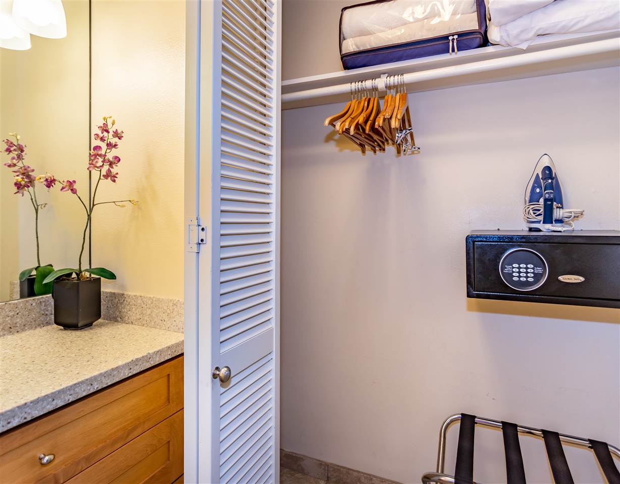 Napili Sunset condo # 104, Lahaina, Hawaii - photo 14 of 30