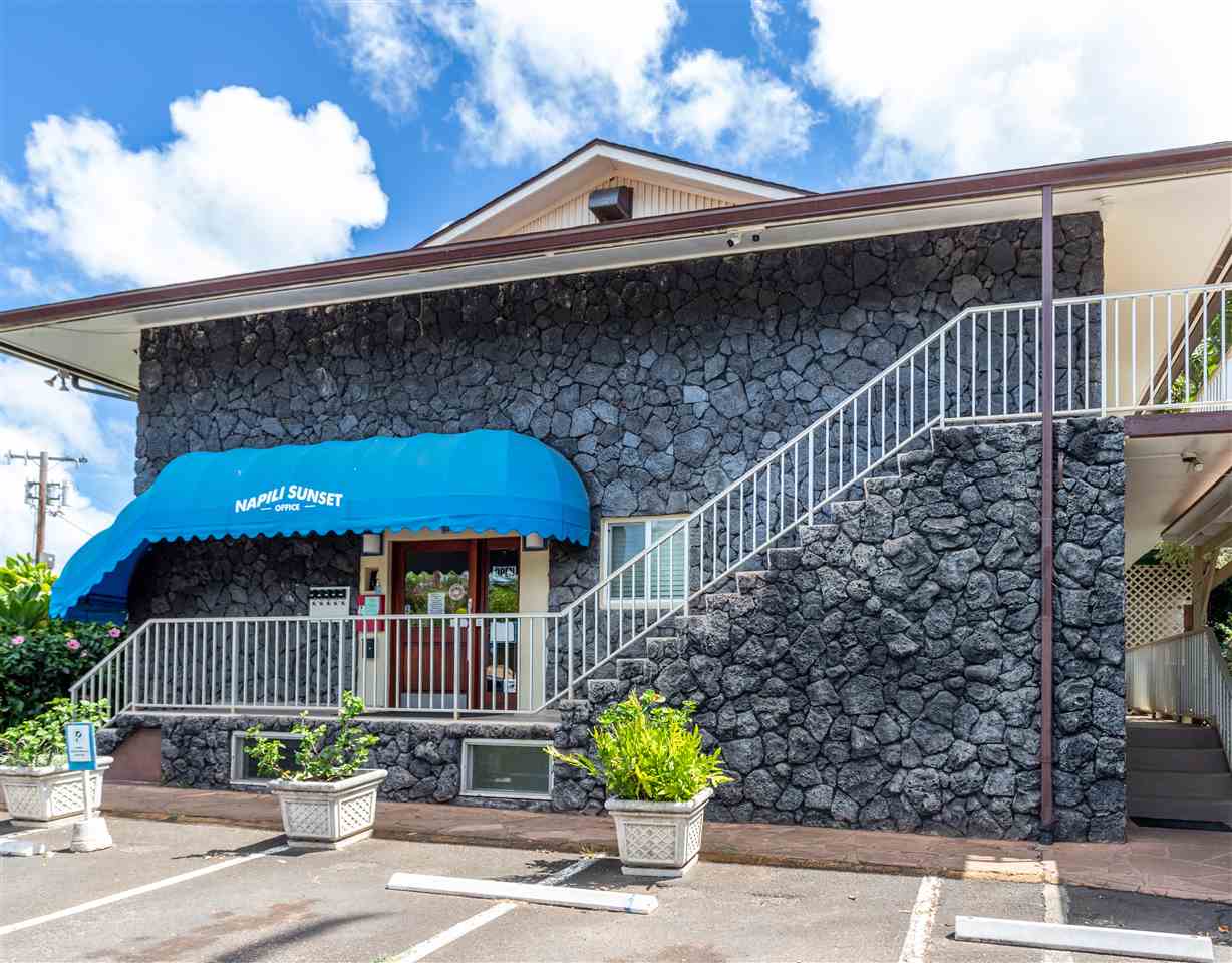 Napili Sunset condo # 104, Lahaina, Hawaii - photo 22 of 30