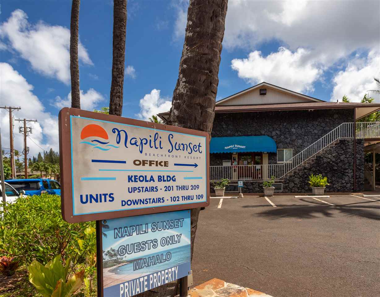 Napili Sunset condo # 104, Lahaina, Hawaii - photo 23 of 30