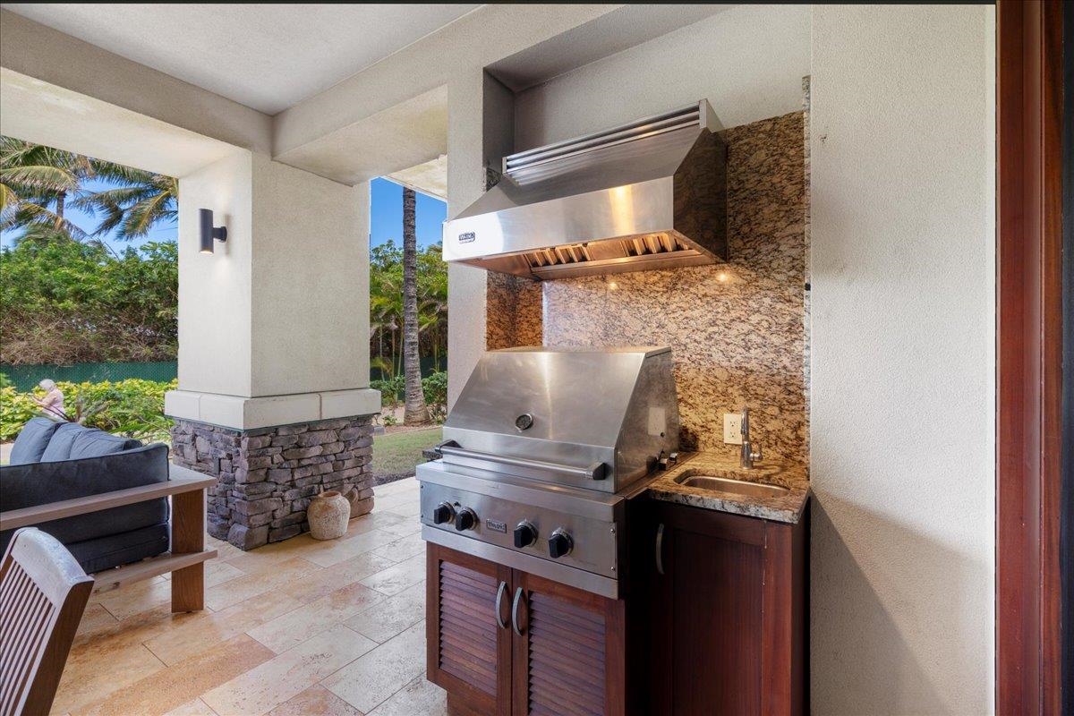 Montage Residences Kapalua  condo # 2204, Lahaina, Hawaii - photo 21 of 34