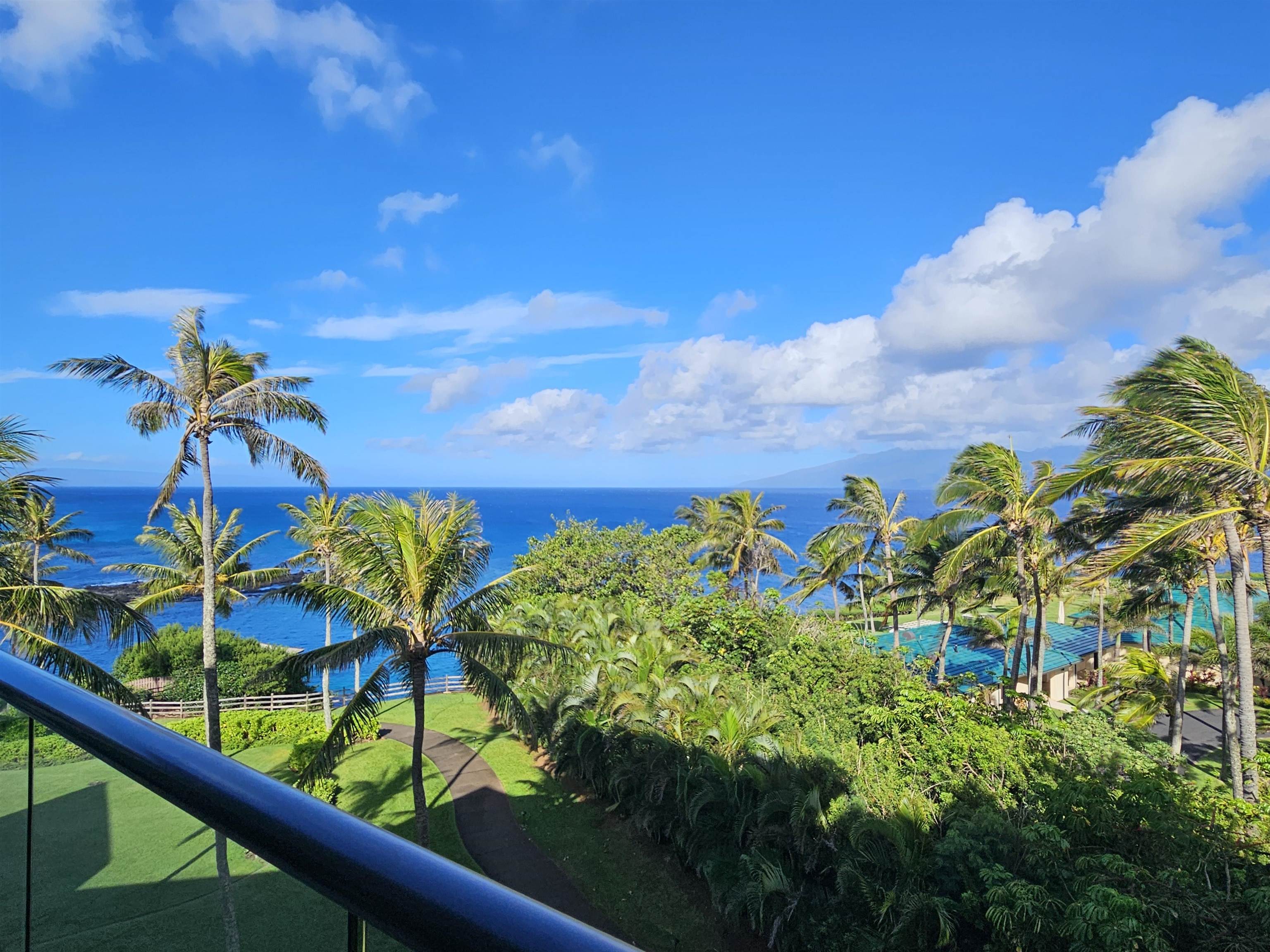 The Resort at Kapalua Bay condo # 2502, Lahaina, Hawaii - photo 30 of 34