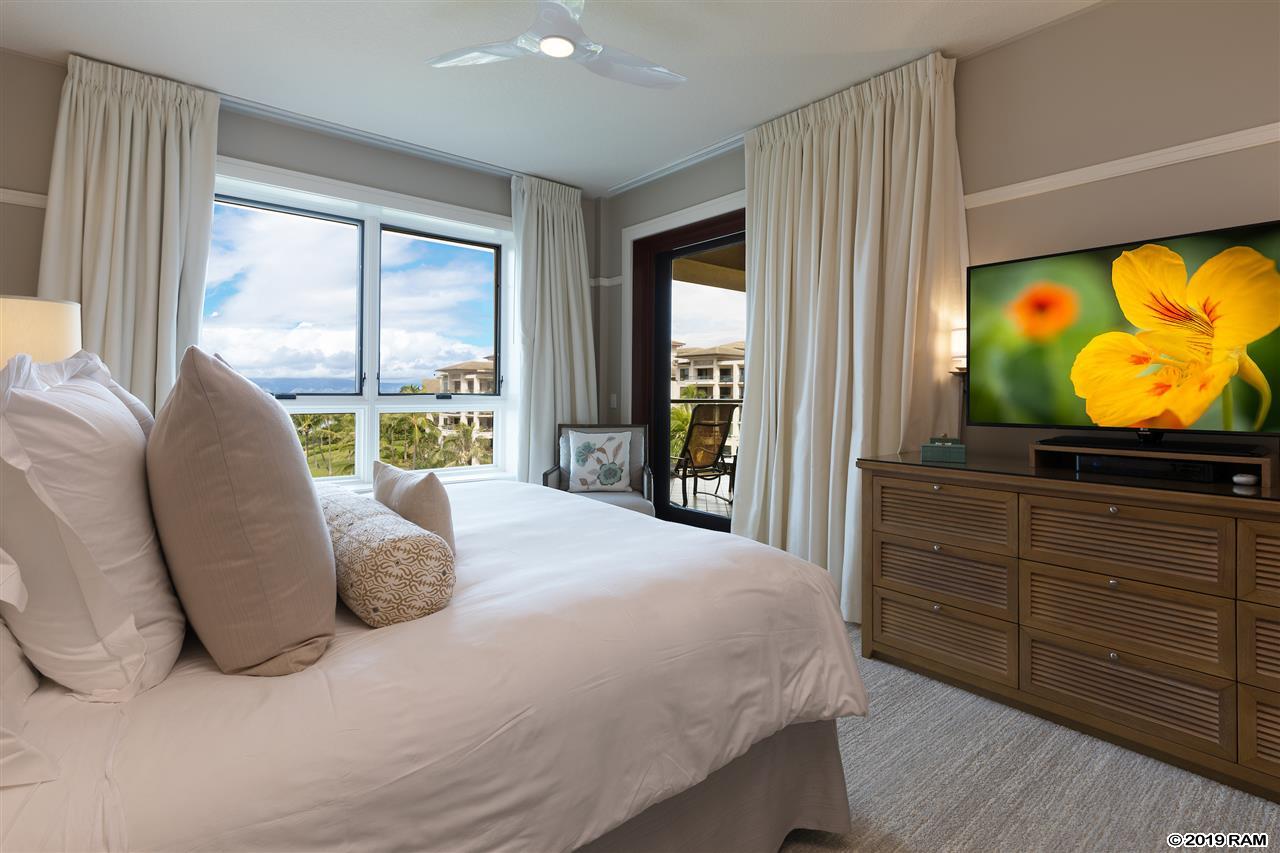Montage Residences Kapalua  condo # 3502, Lahaina, Hawaii - photo 12 of 27