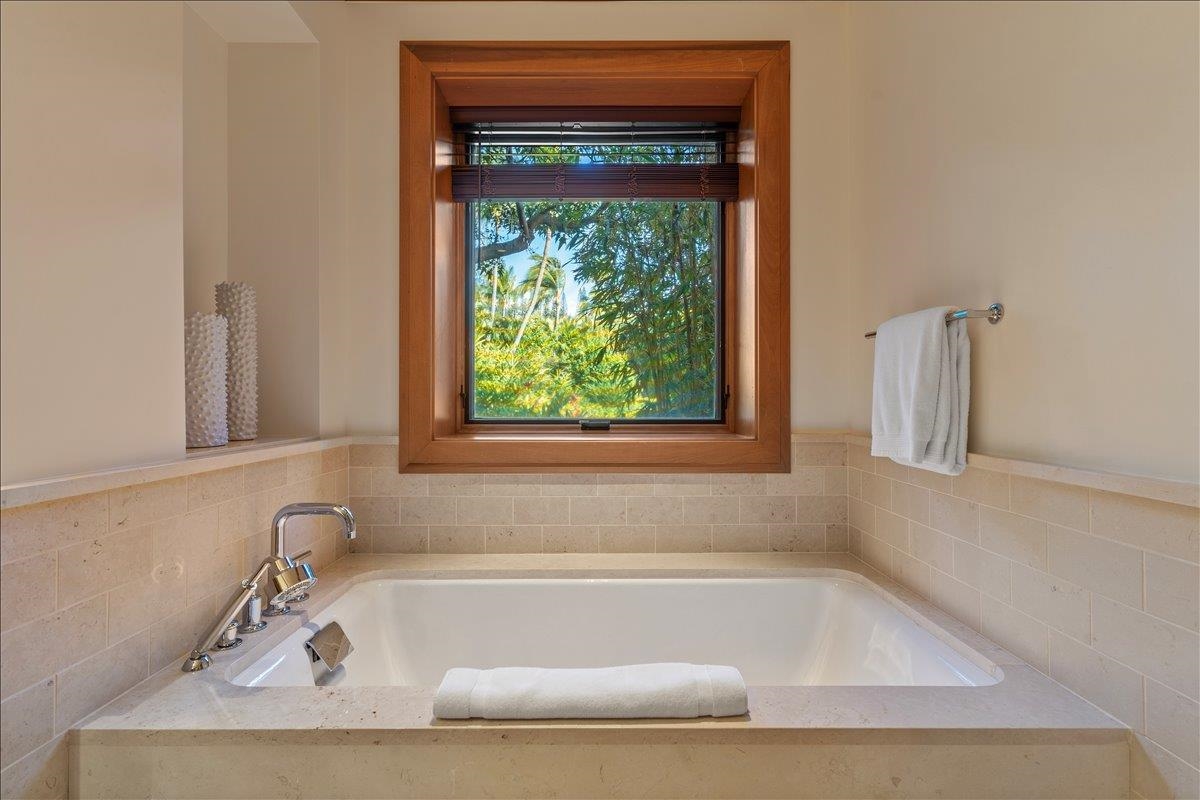 Montage Residences Kapalua  condo # 5104, Lahaina, Hawaii - photo 32 of 45