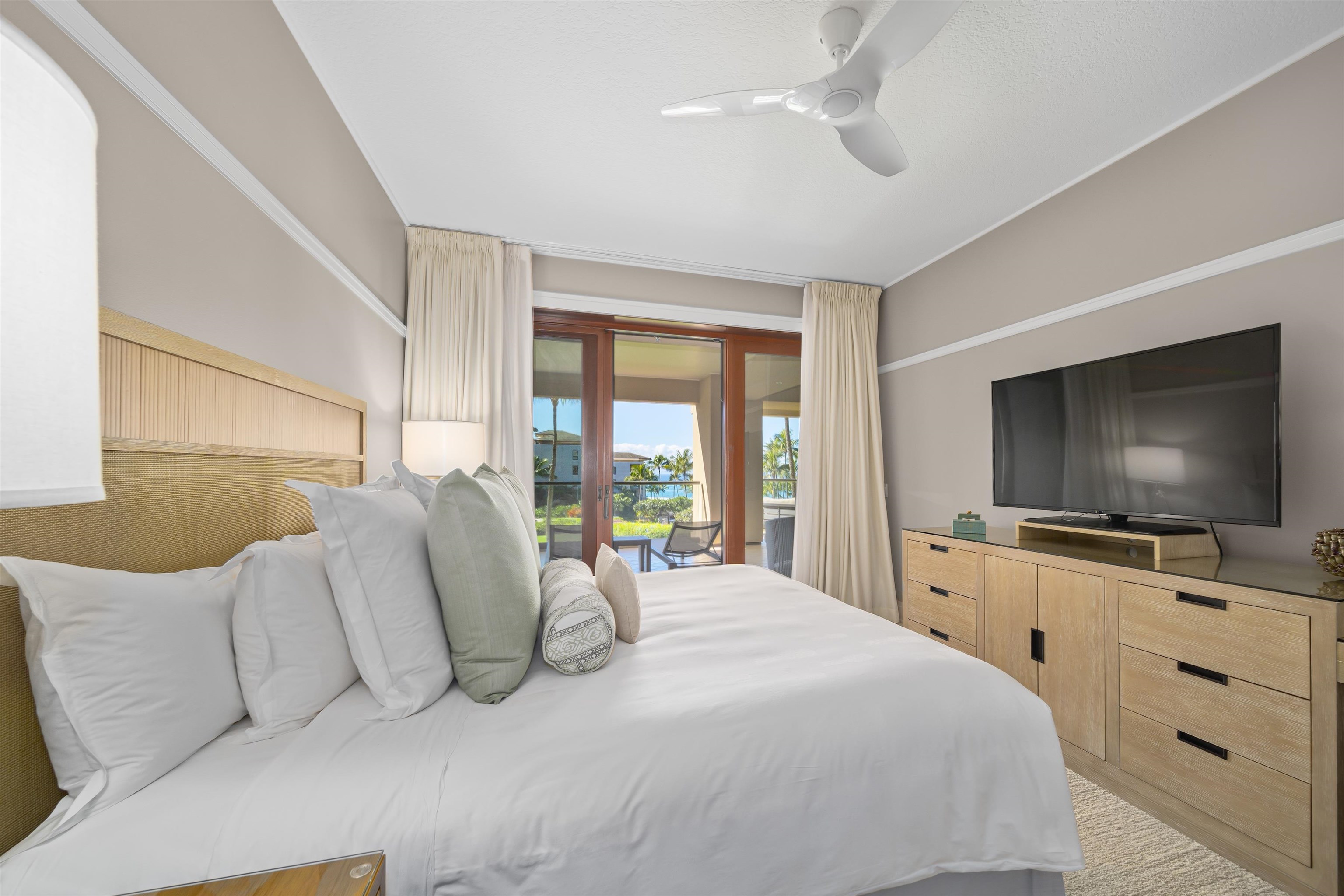 Montage Residences Kapalua  condo # 4304, Lahaina, Hawaii - photo 22 of 49