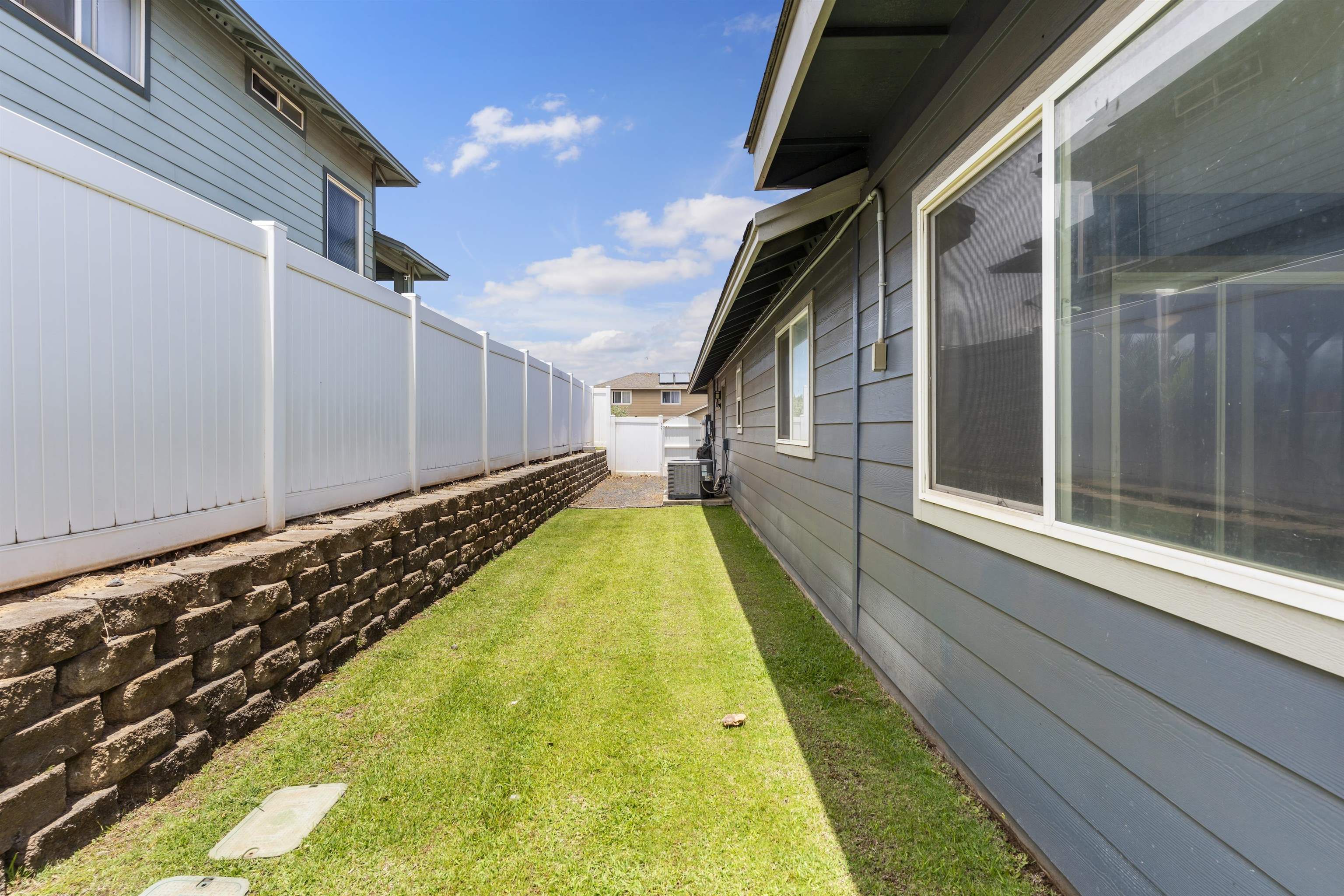 1  Makahakaha Loop , Wailuku home - photo 32 of 37