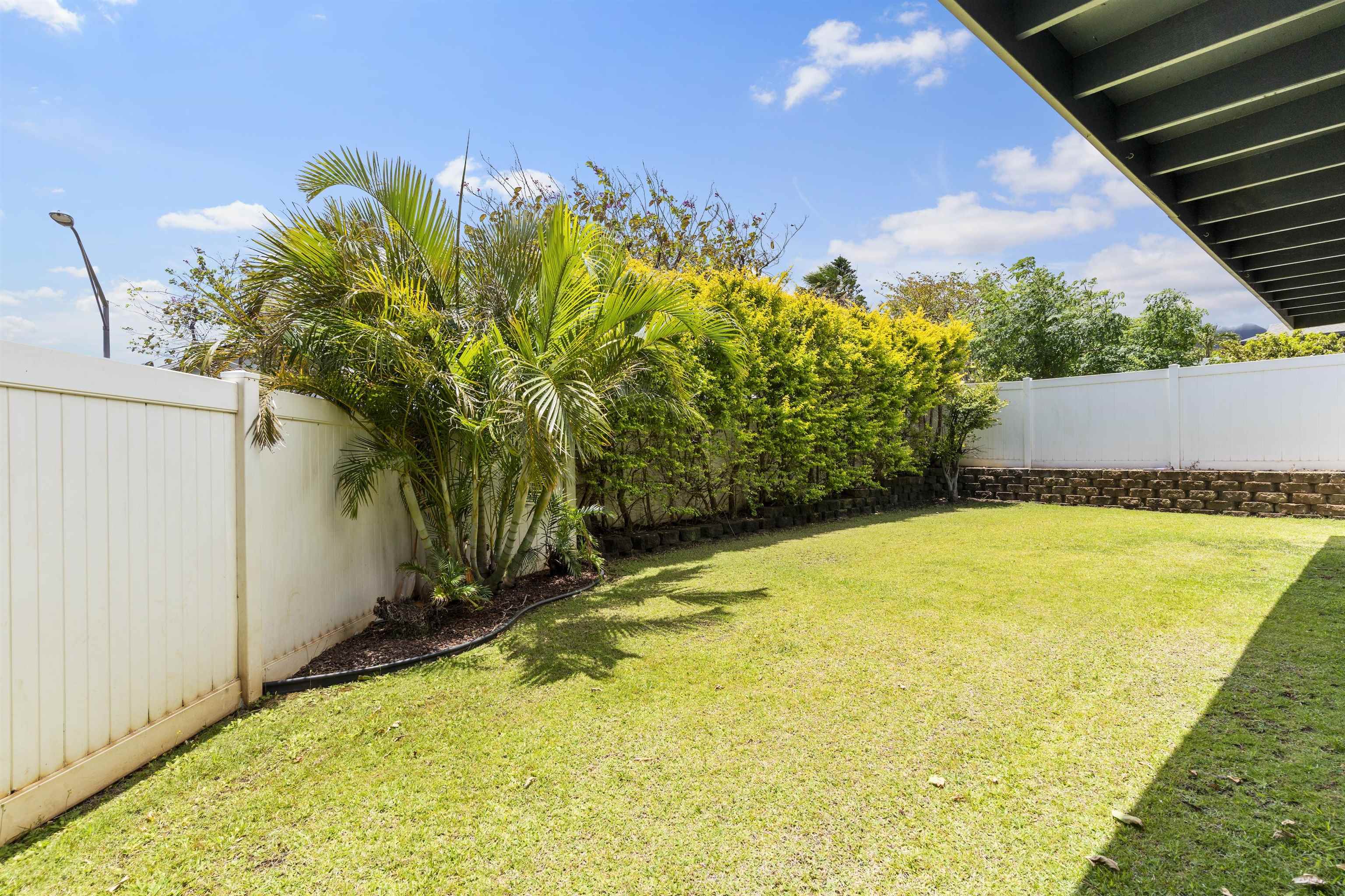 1  Makahakaha Loop , Wailuku home - photo 33 of 37