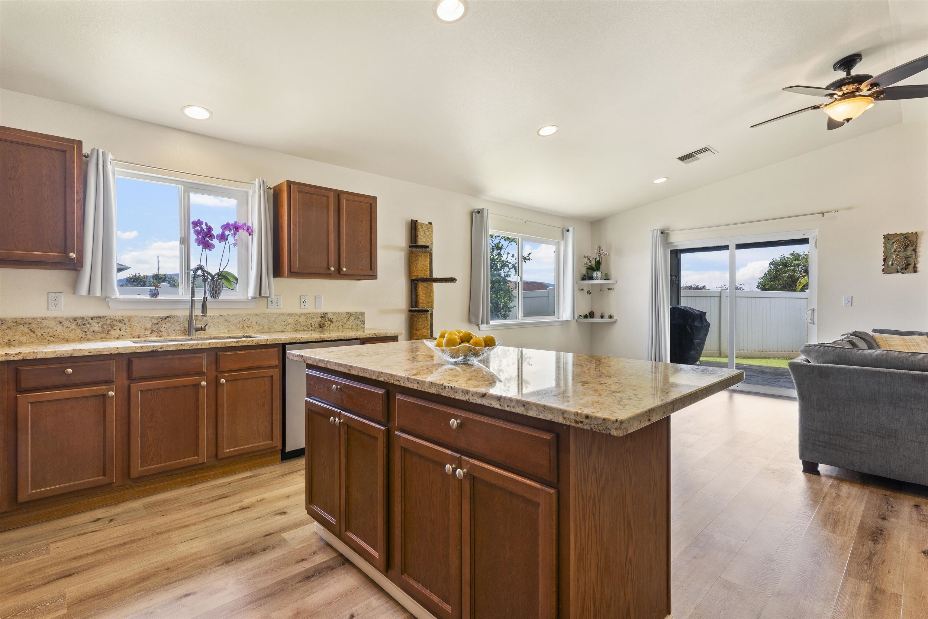 1  Makahakaha Loop , Wailuku home - photo 10 of 37