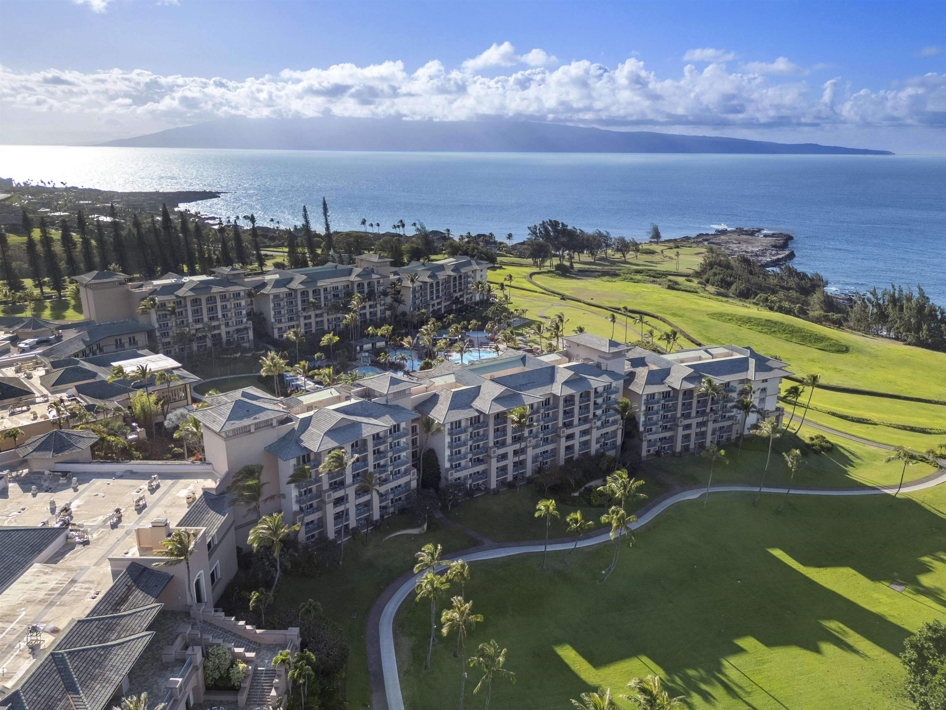 The Ritz Carlton Residences condo # 1125, Lahaina, Hawaii - photo 2 of 36