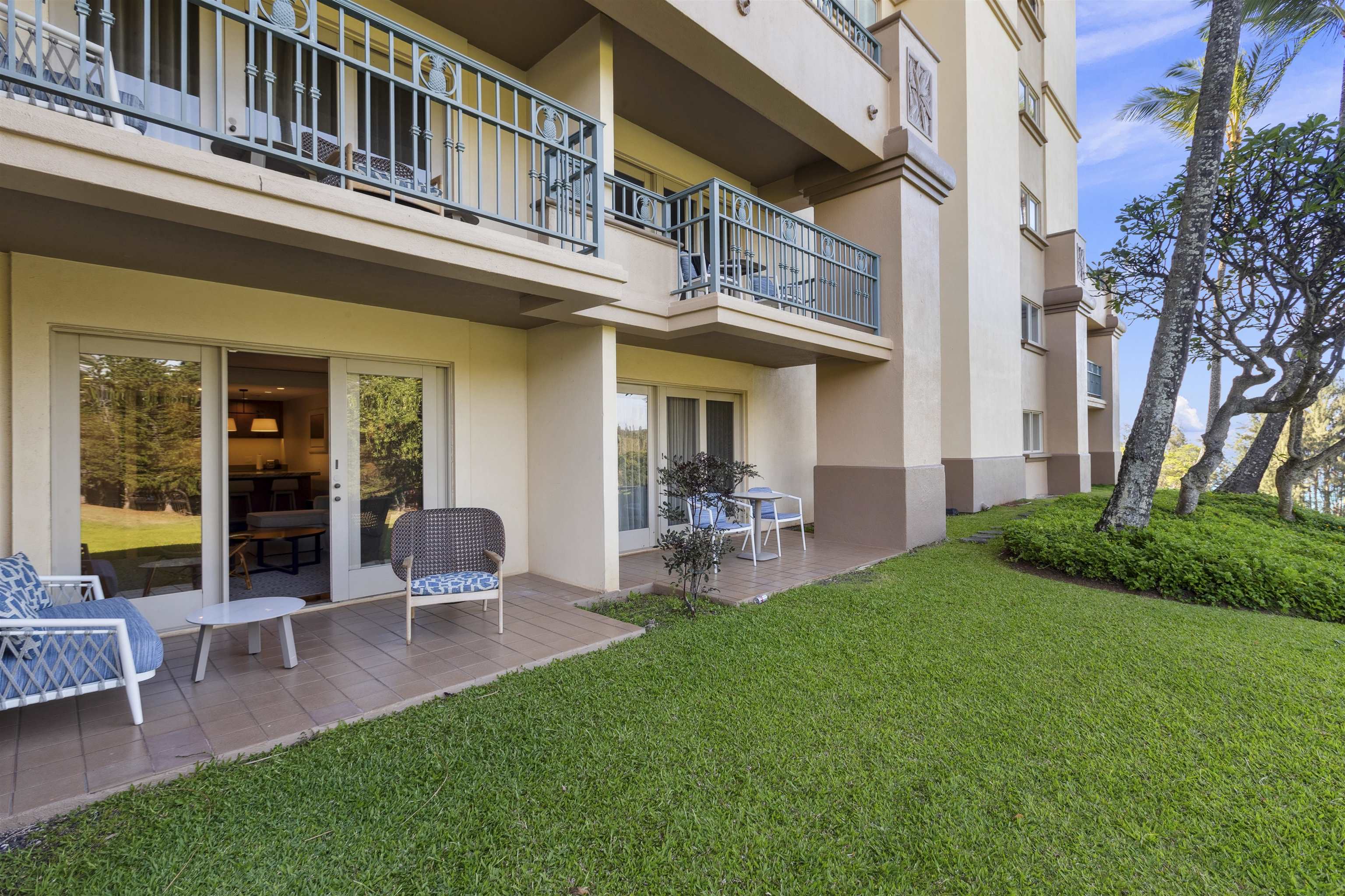 The Ritz Carlton Residences condo # 1125, Lahaina, Hawaii - photo 30 of 36