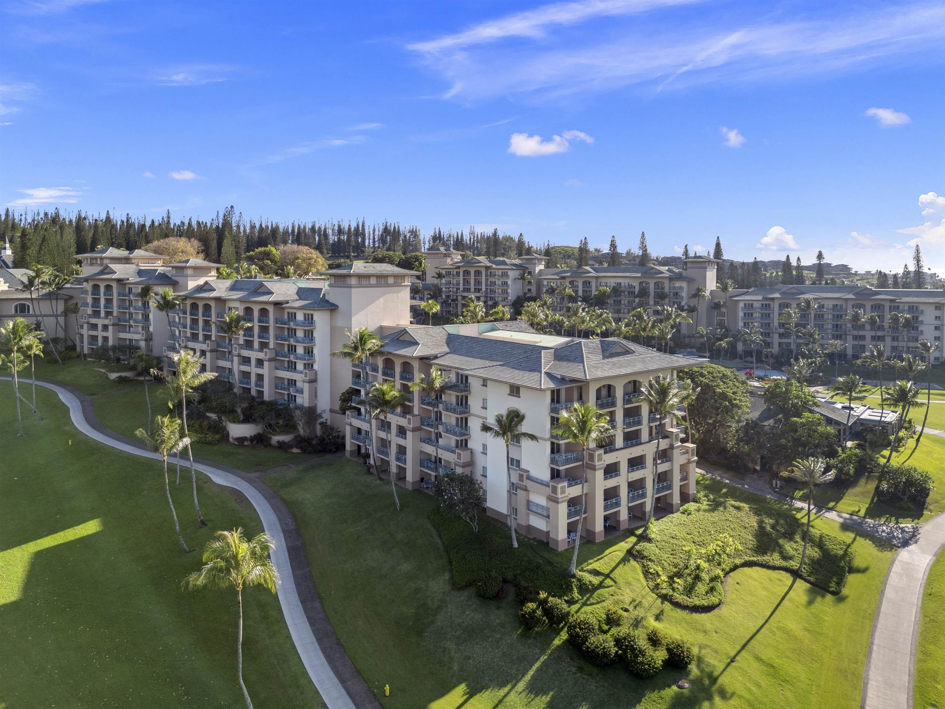 The Ritz Carlton Residences condo # 1125, Lahaina, Hawaii - photo 4 of 36