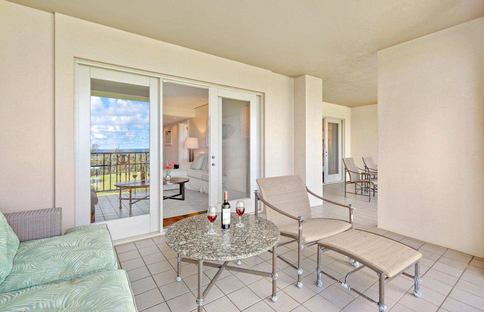 The Ritz Carlton Residences condo # 1226-1228, Lahaina, Hawaii - photo 7 of 27