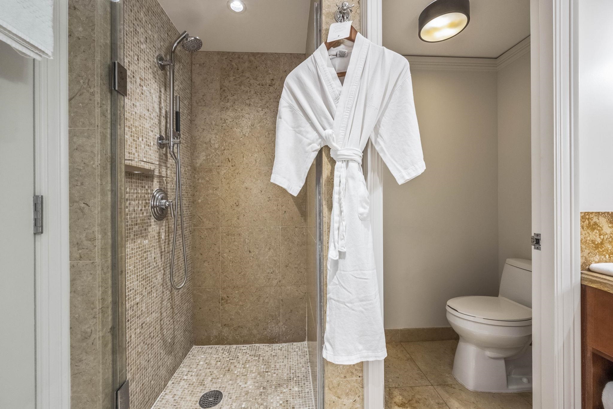 The Ritz Carlton Residences condo # 1614-1616, Lahaina, Hawaii - photo 14 of 40