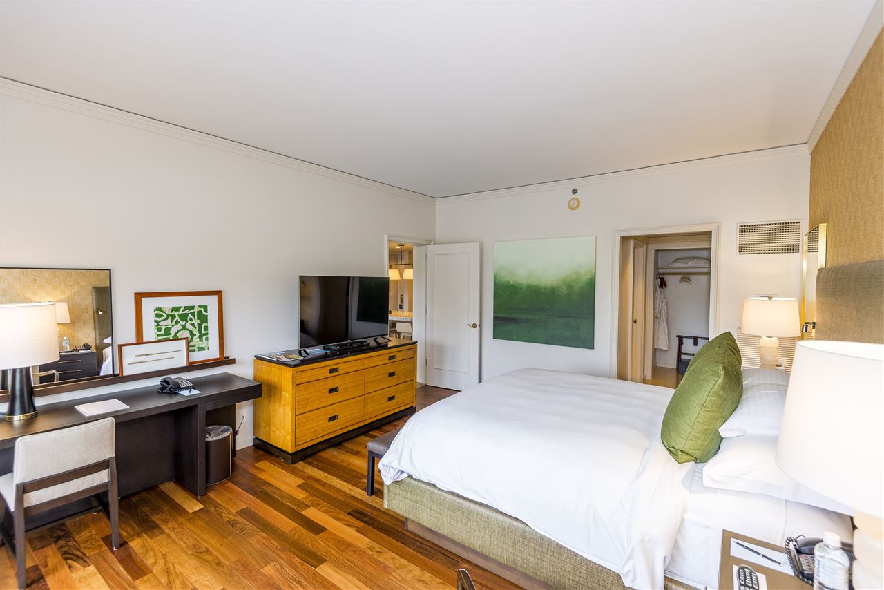 The Ritz Carlton Residences condo # 1618-20, Lahaina, Hawaii - photo 11 of 30