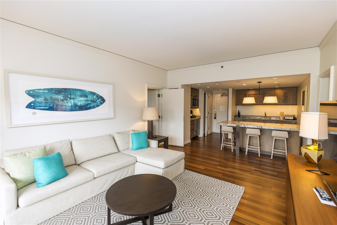 The Ritz Carlton Residences condo # 1618-20, Lahaina, Hawaii - photo 5 of 30