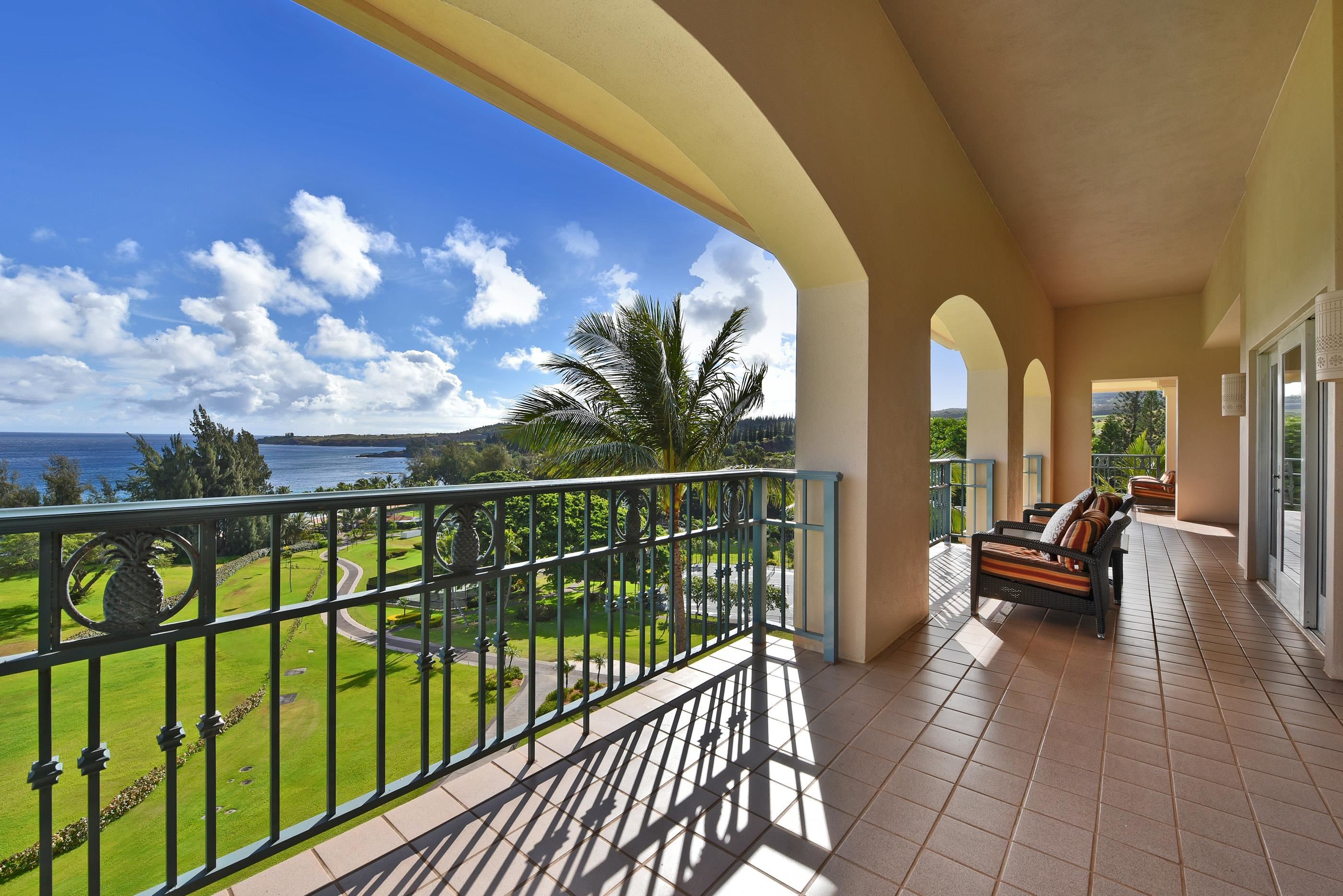 The Ritz Carlton Residences condo # 1626, Lahaina, Hawaii - photo 14 of 44