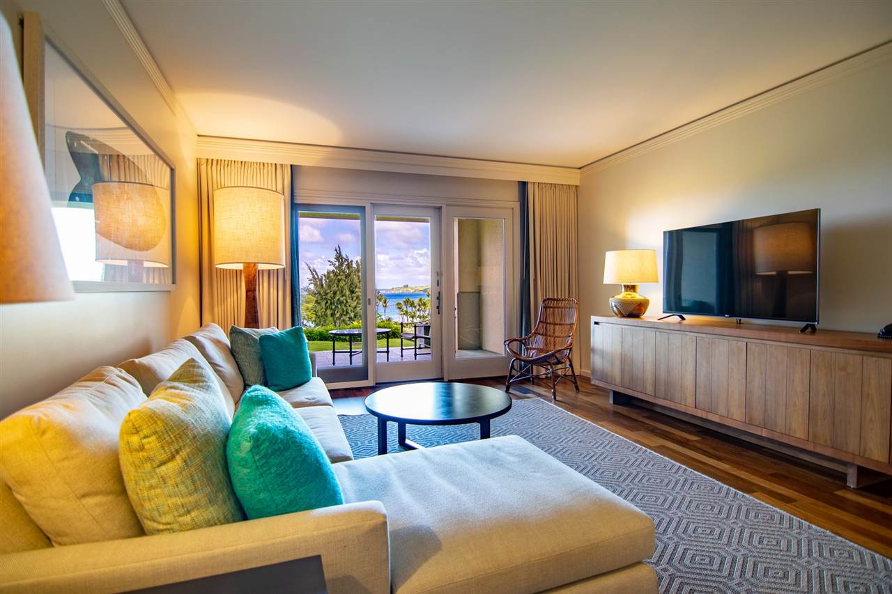 The Ritz Carlton Residences condo # 7-1129, Lahaina, Hawaii - photo 3 of 30