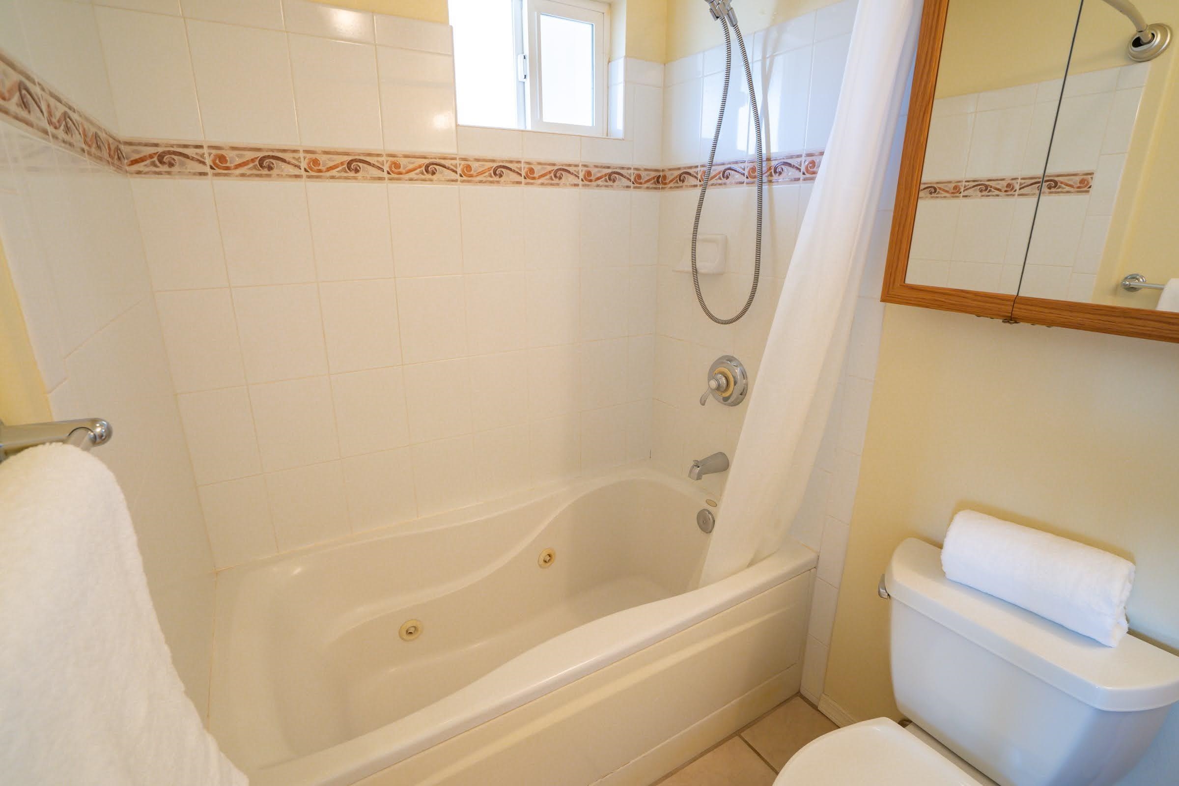 Villas at Kenolio I condo # 1A, Kihei, Hawaii - photo 20 of 50