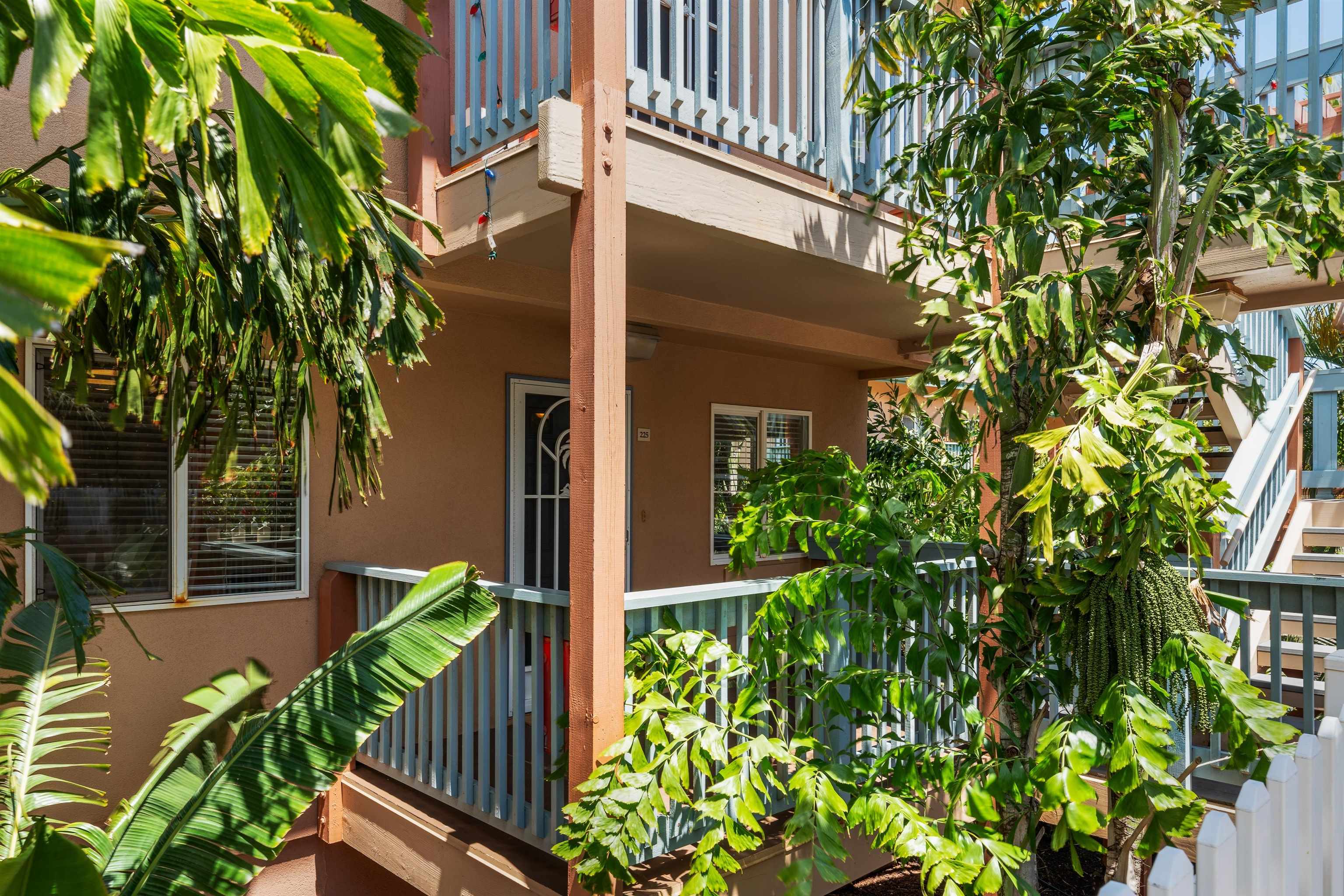 Villas at Kahana Ridge condo # 225, Lahaina, Hawaii - photo 28 of 32