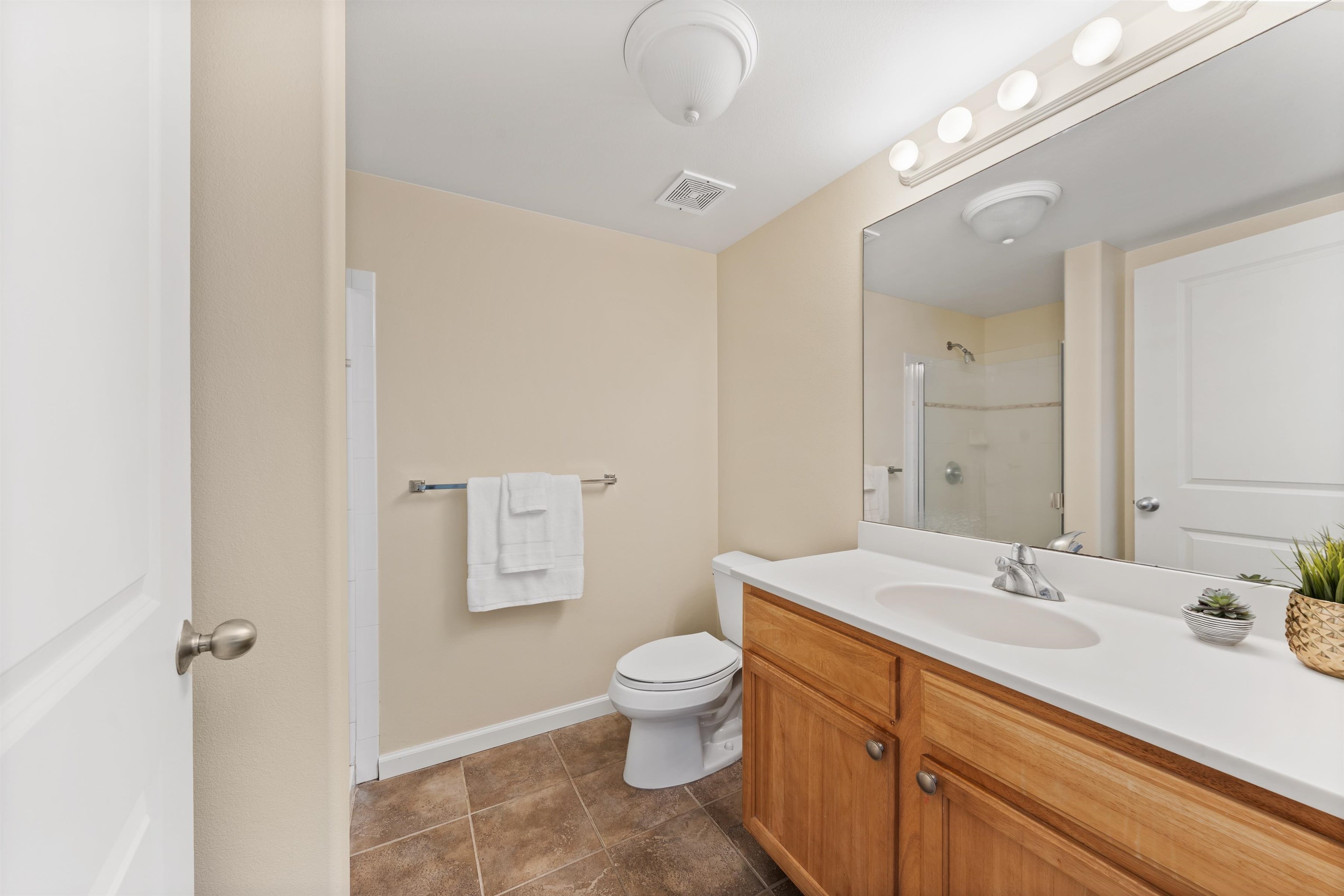 Villas at Kahana Ridge condo # 225, Lahaina, Hawaii - photo 8 of 32