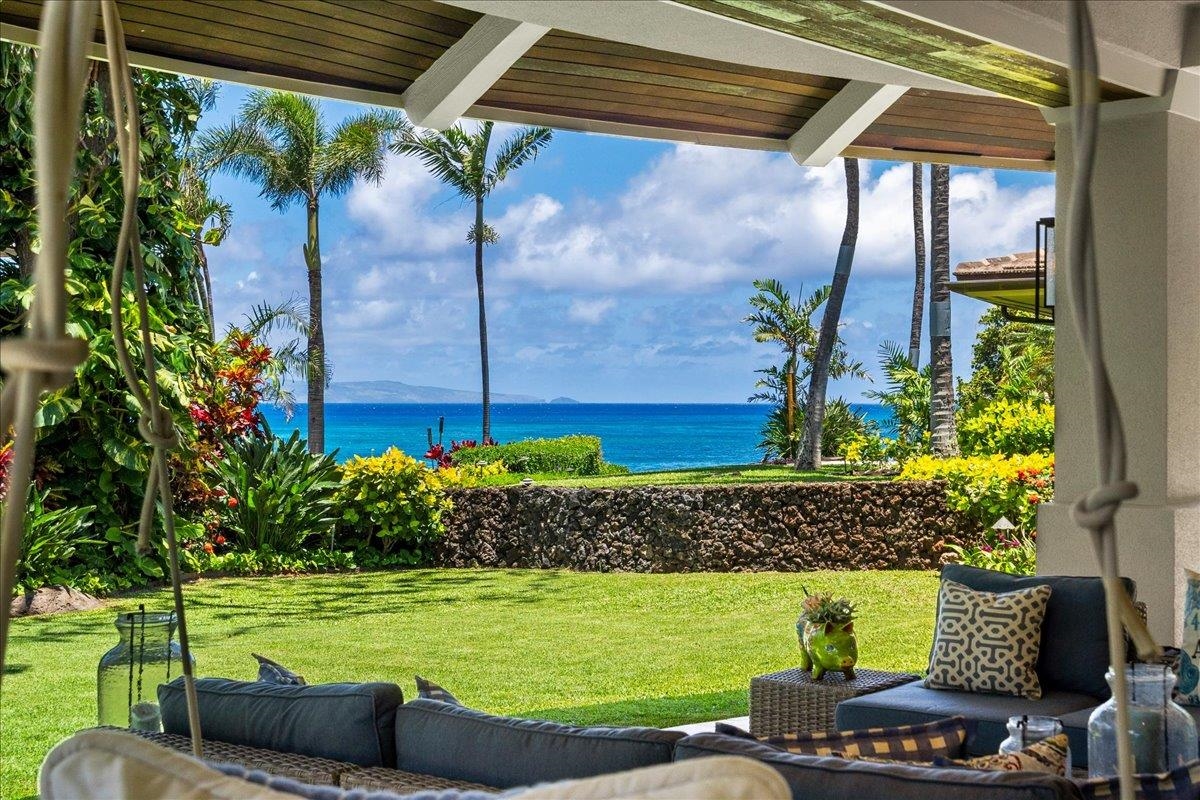 10  Hui Rd E Rd , Napili/Kahana/Honokowai home - photo 3 of 50