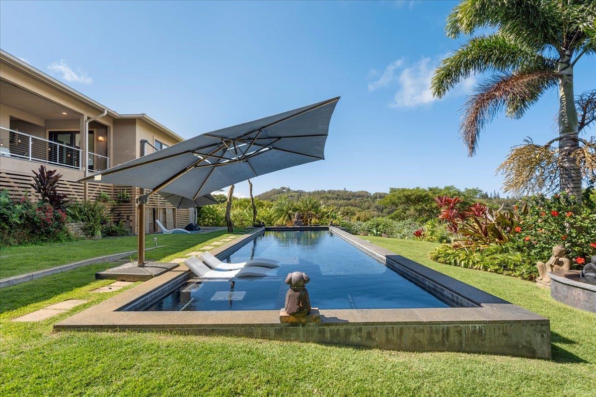 10  Leleaka Pl Holokai Area, Haiku home - photo 3 of 50