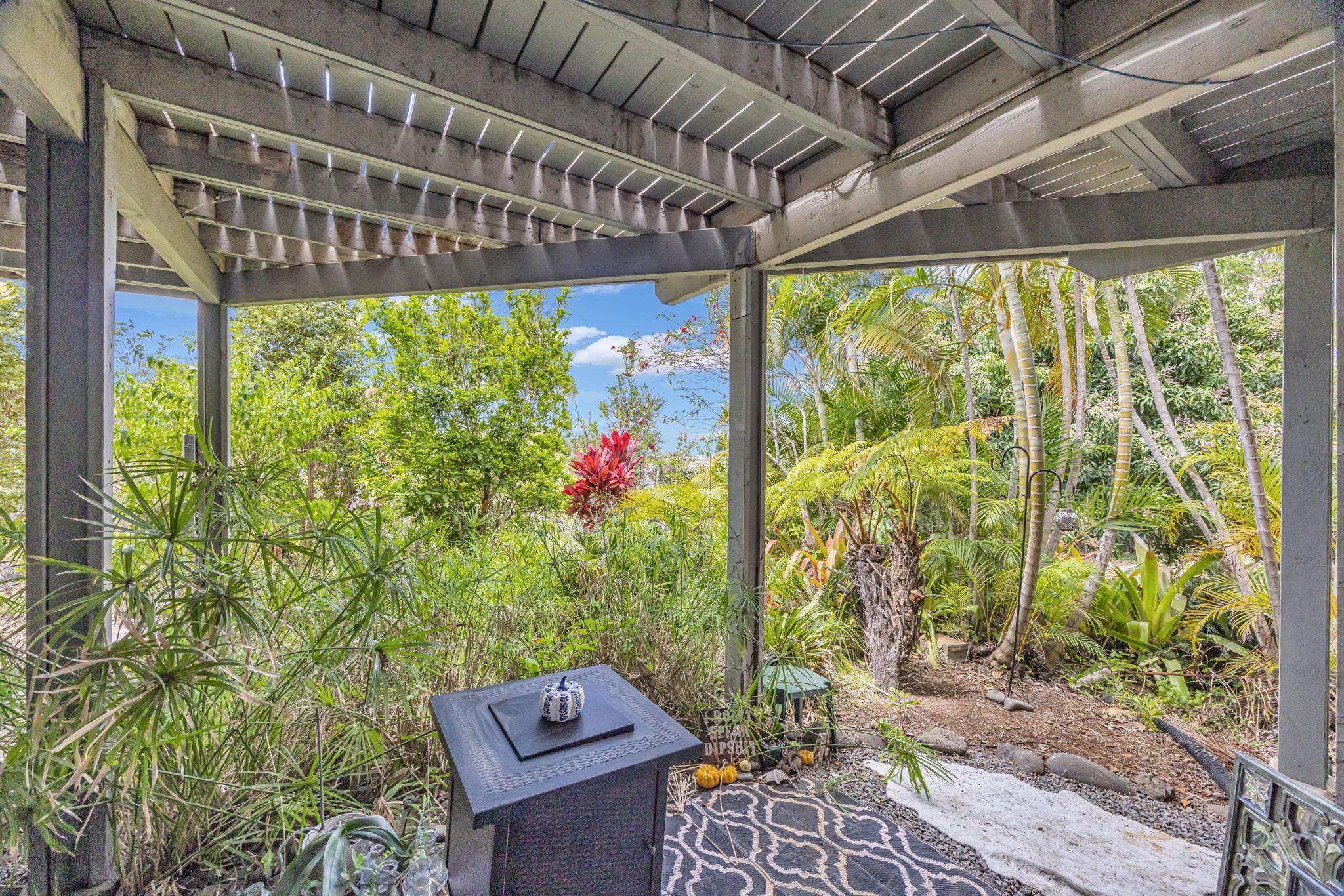 10  Lopaka Pl , Kula/Ulupalakua/Kanaio home - photo 46 of 50