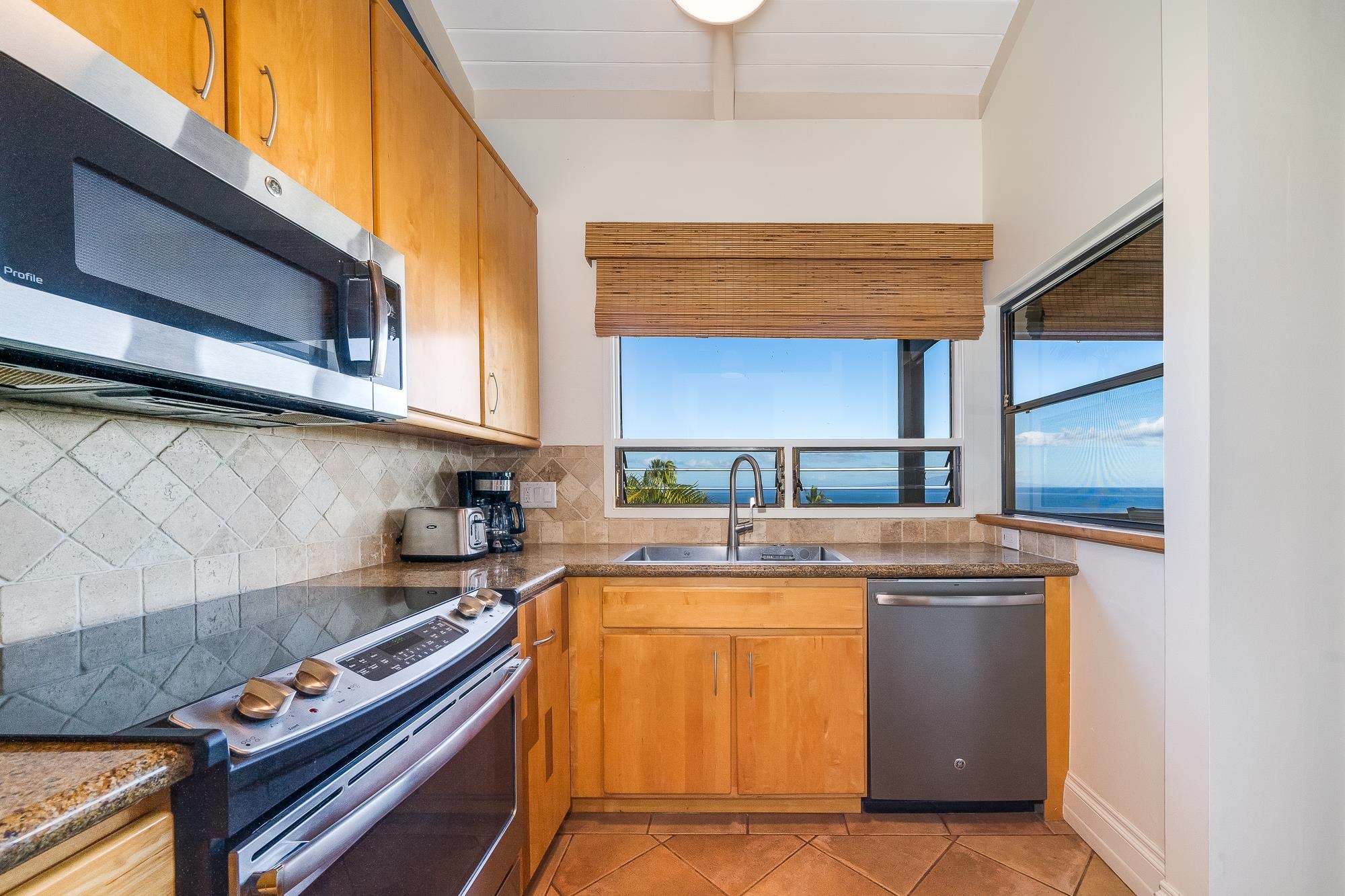 Wailea Ekolu condo # 1106, Kihei, Hawaii - photo 11 of 30