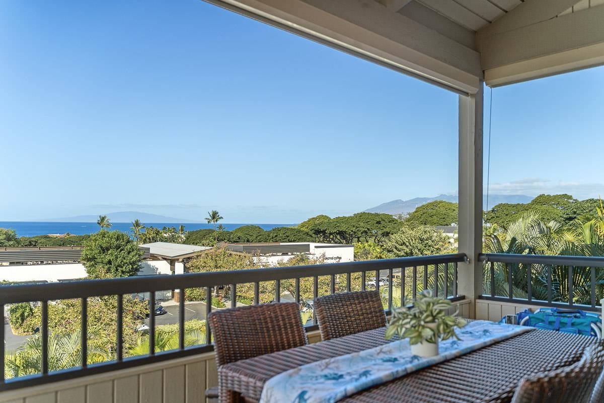 Wailea Ekolu condo # 208, Kihei, Hawaii - photo 38 of 40