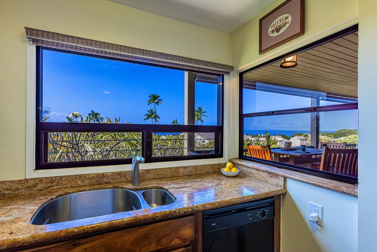 Wailea Ekolu condo # 405, Kihei, Hawaii - photo 5 of 39