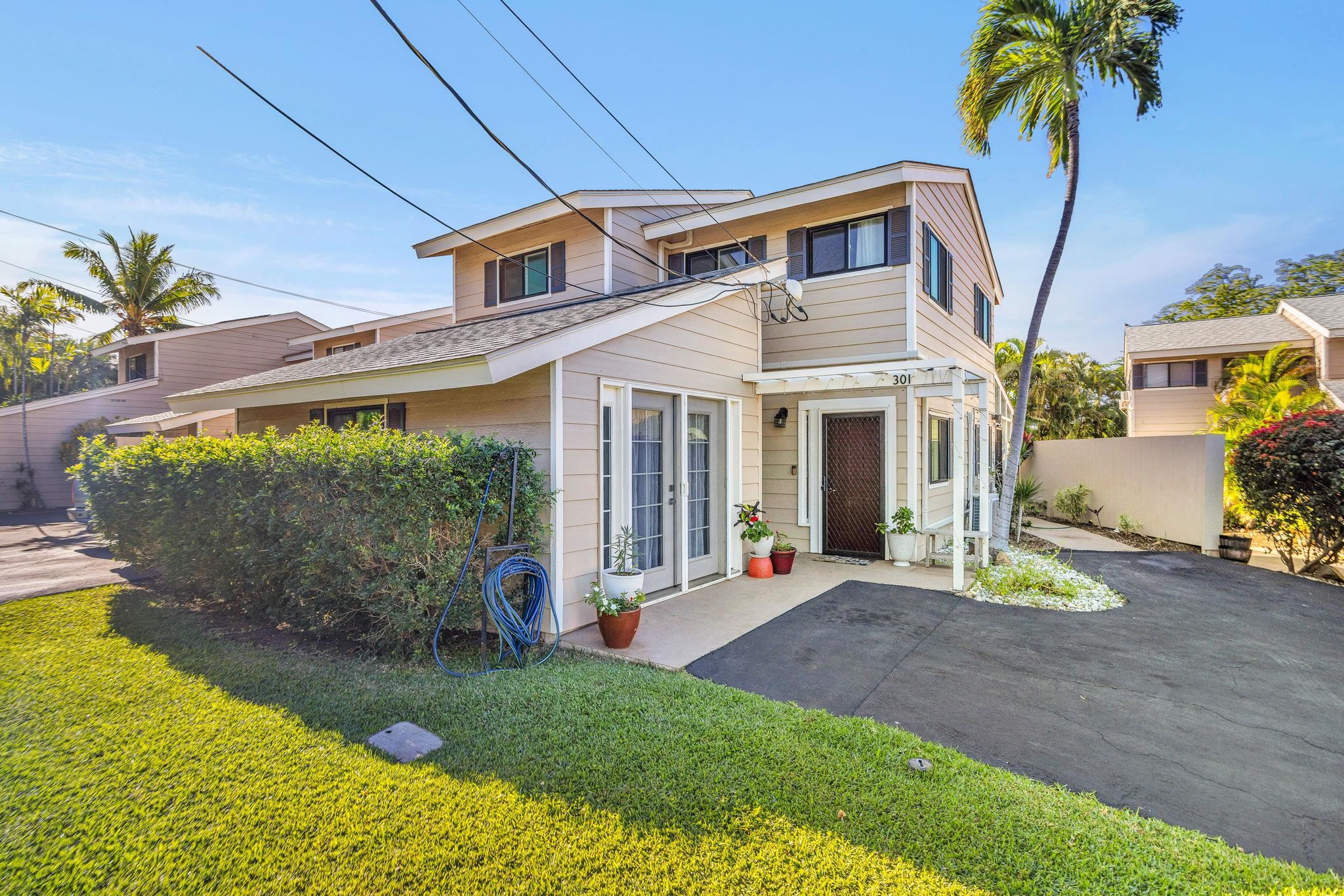 Auhana Kuleana condo # 103, Kihei, Hawaii - photo 3 of 43