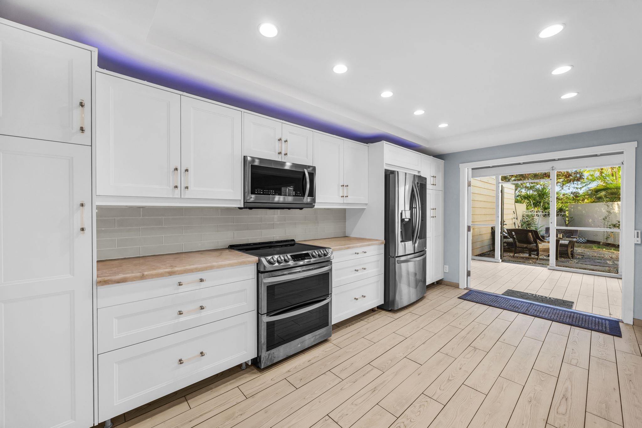 Auhana Kuleana condo # 103, Kihei, Hawaii - photo 9 of 43