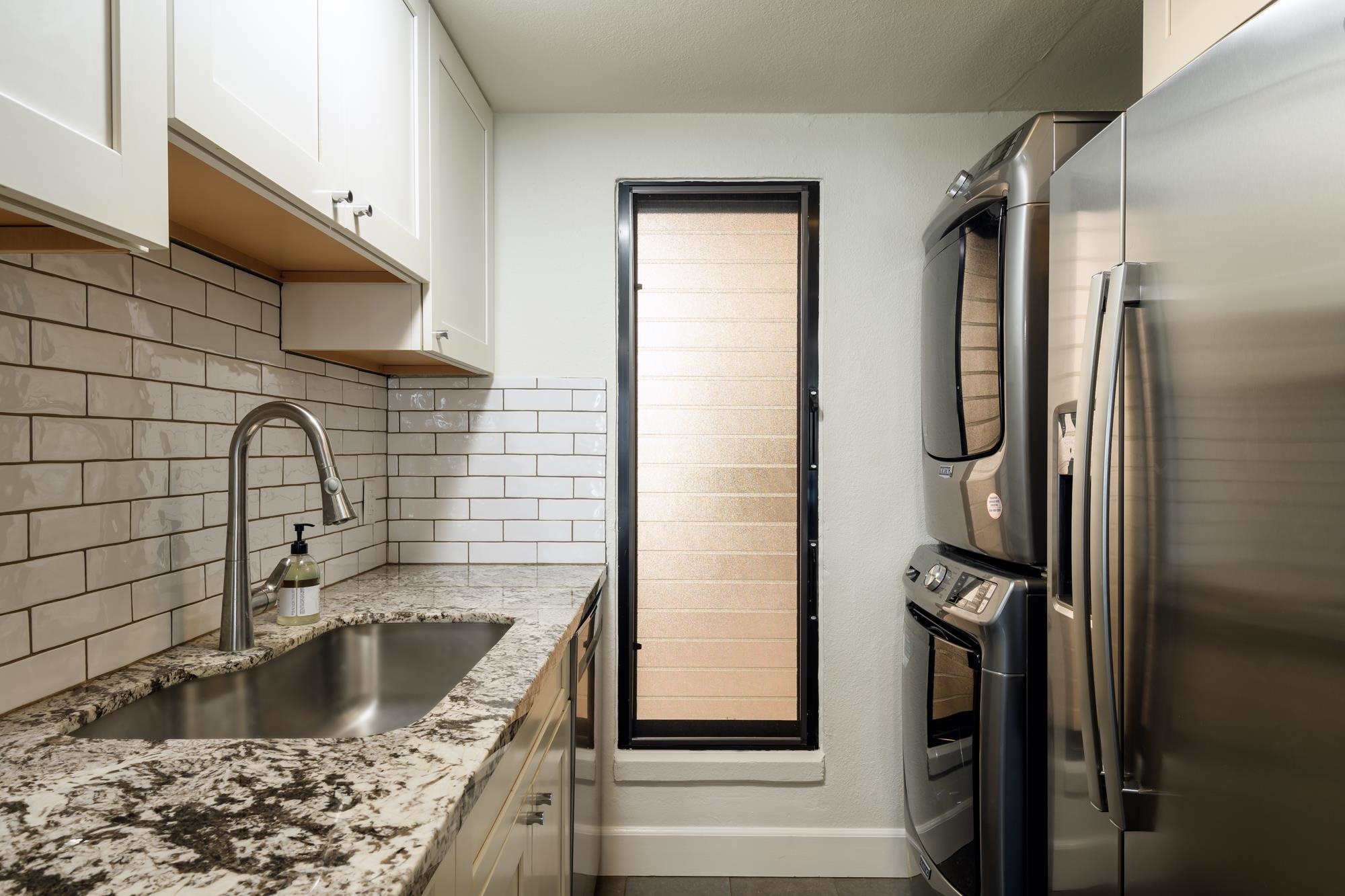 Lauloa condo # 106, Wailuku, Hawaii - photo 14 of 23