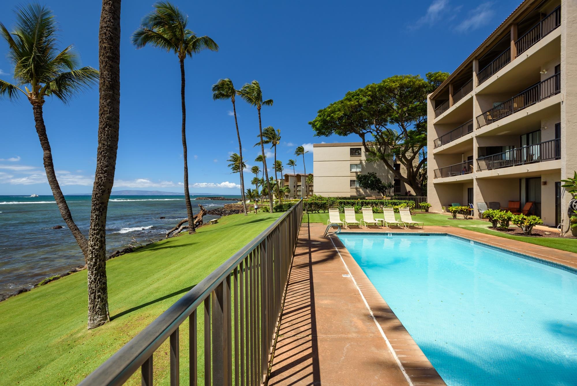 Lauloa condo # 209, Wailuku, Hawaii - photo 25 of 34