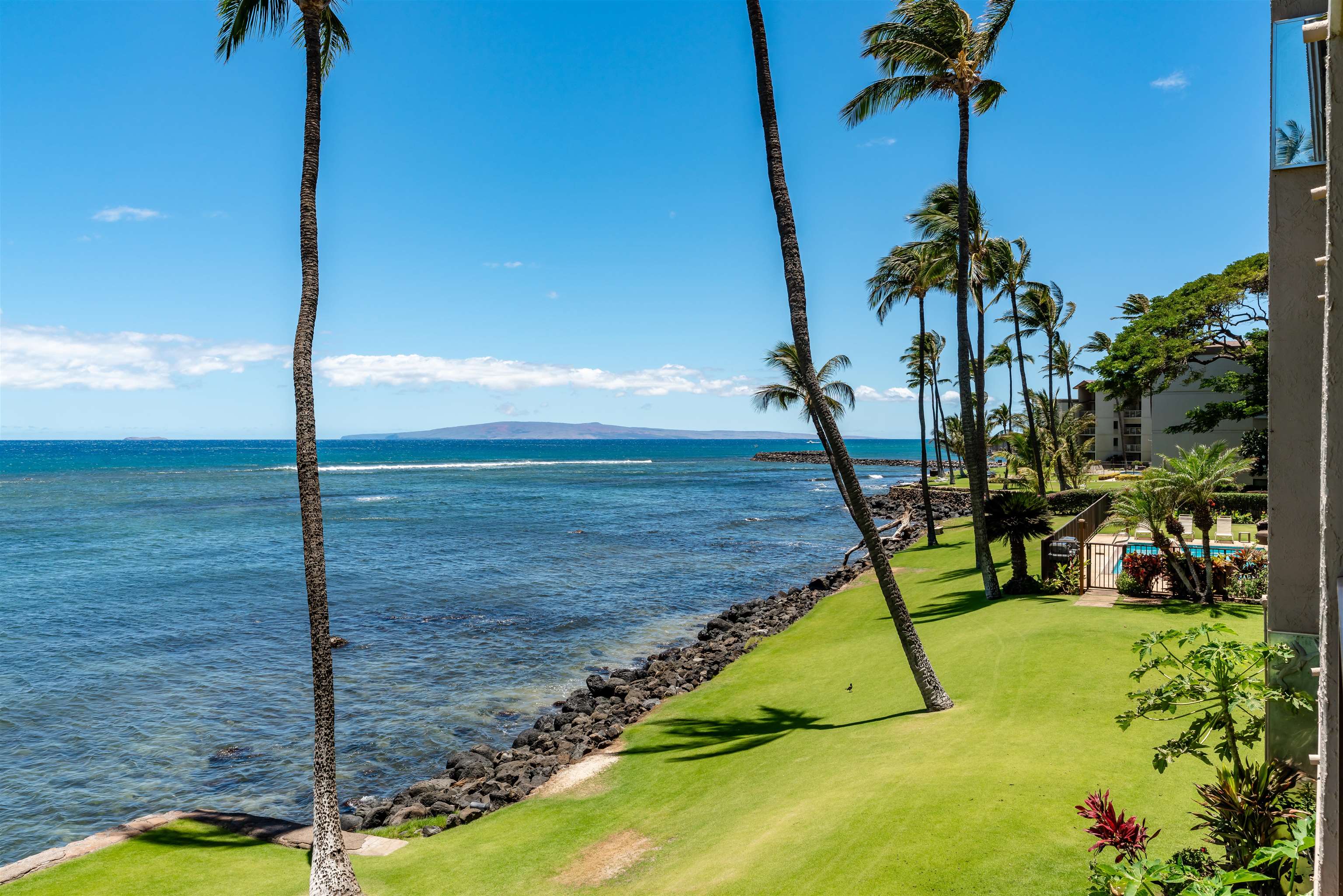 Lauloa condo # 209, Wailuku, Hawaii - photo 32 of 34