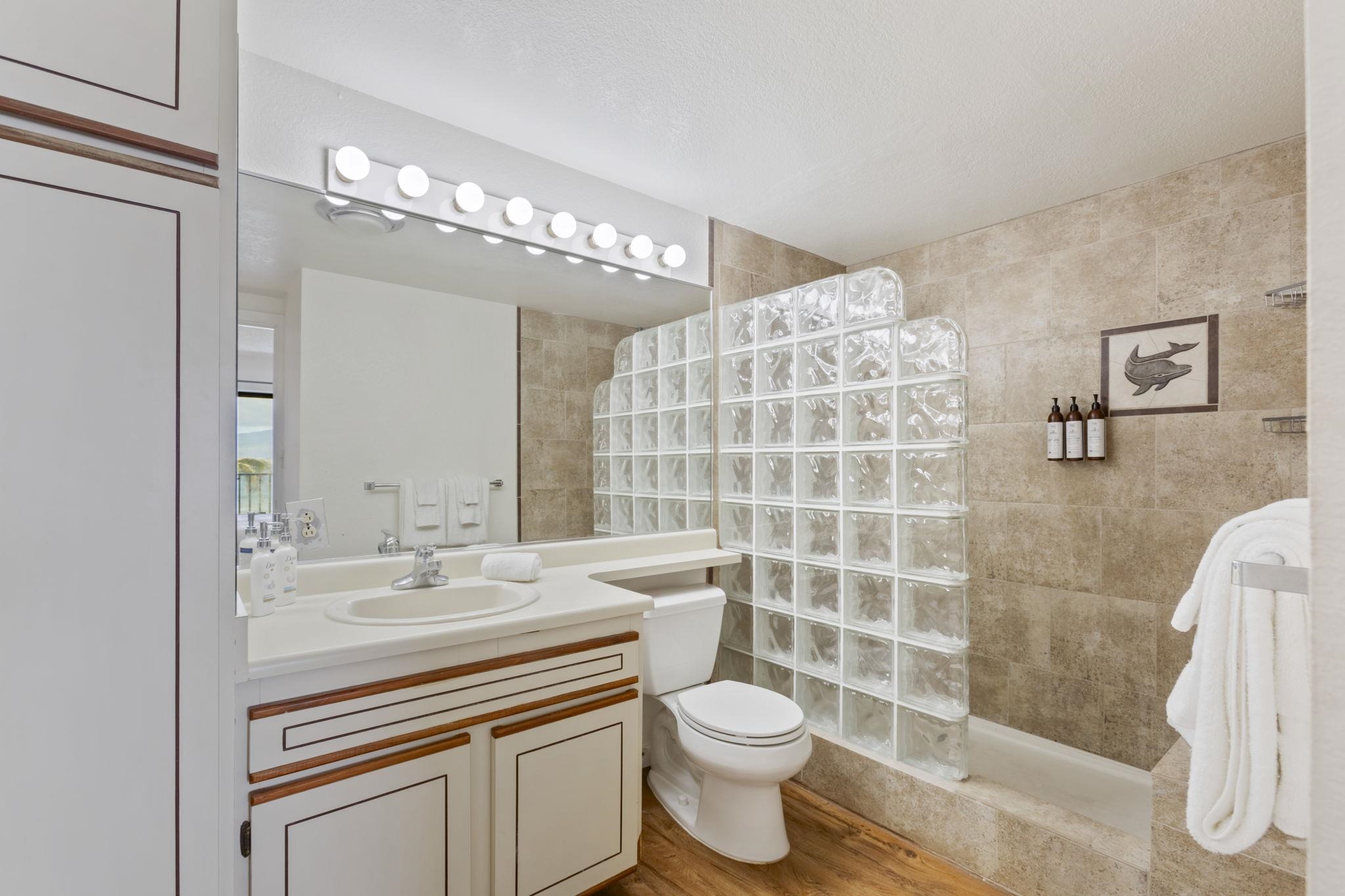 Lauloa condo # 303, Wailuku, Hawaii - photo 8 of 40