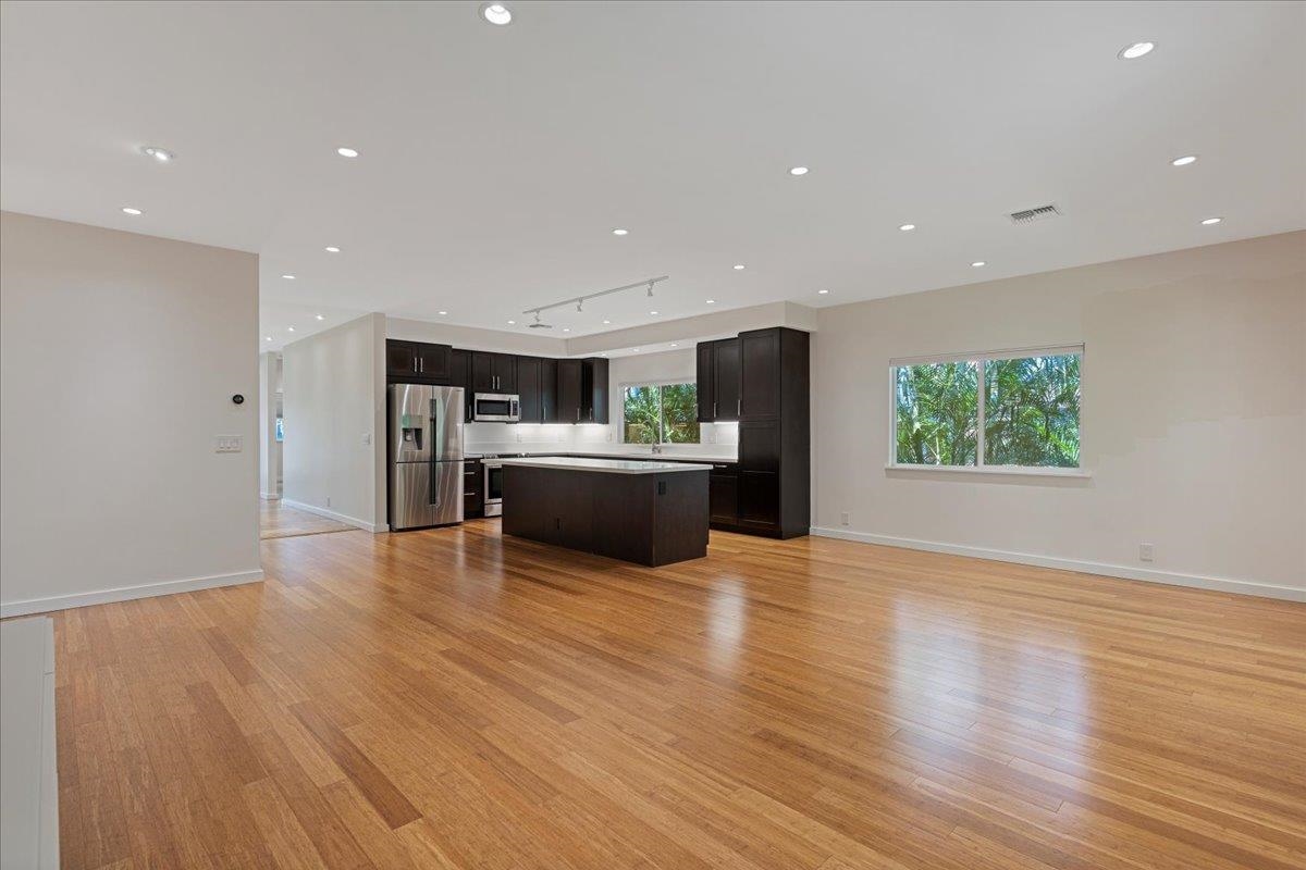 100  Honuhula Pl , Kihei home - photo 4 of 42