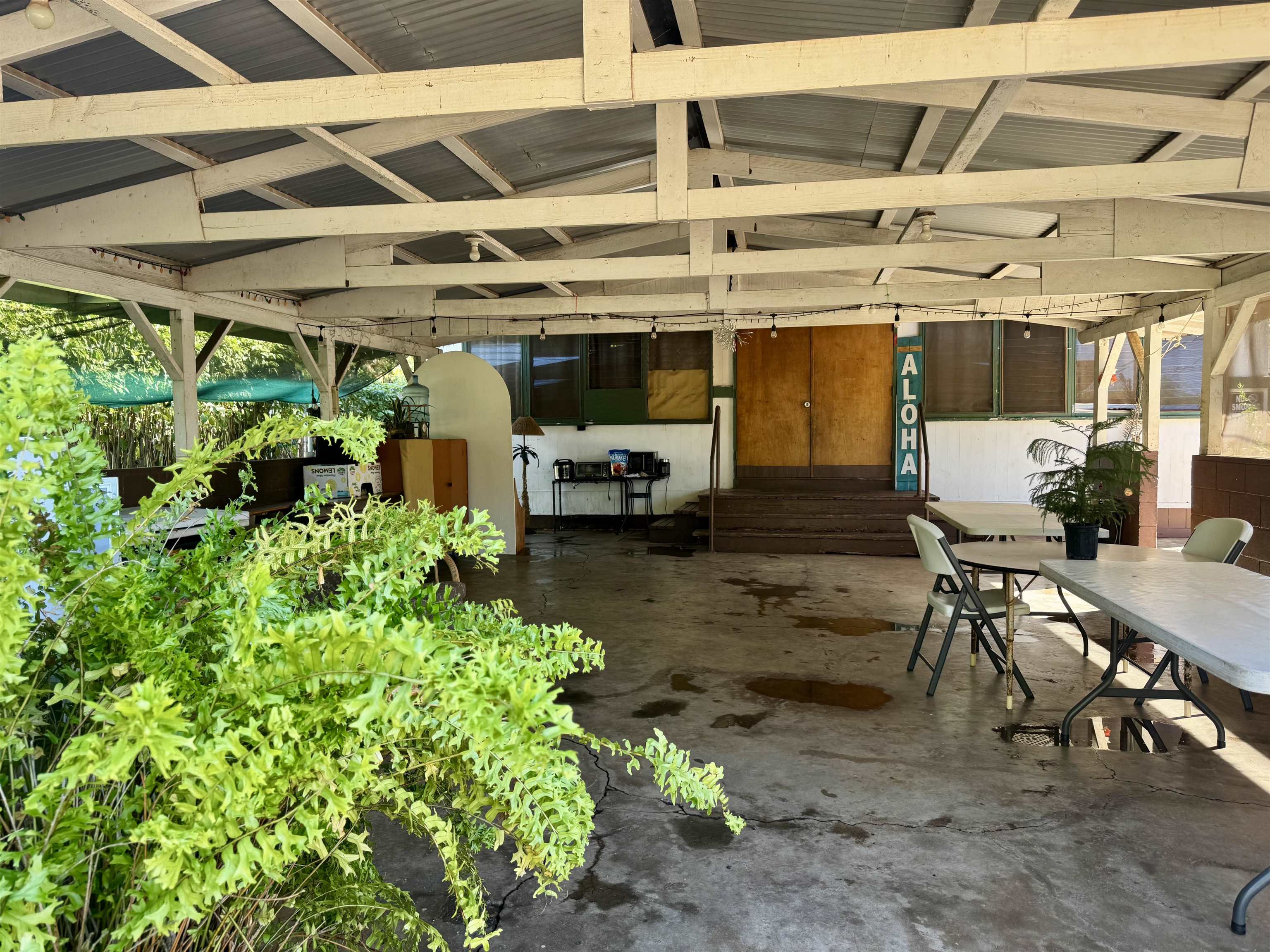 100  Hotel Ln , Molokai home - photo 14 of 39