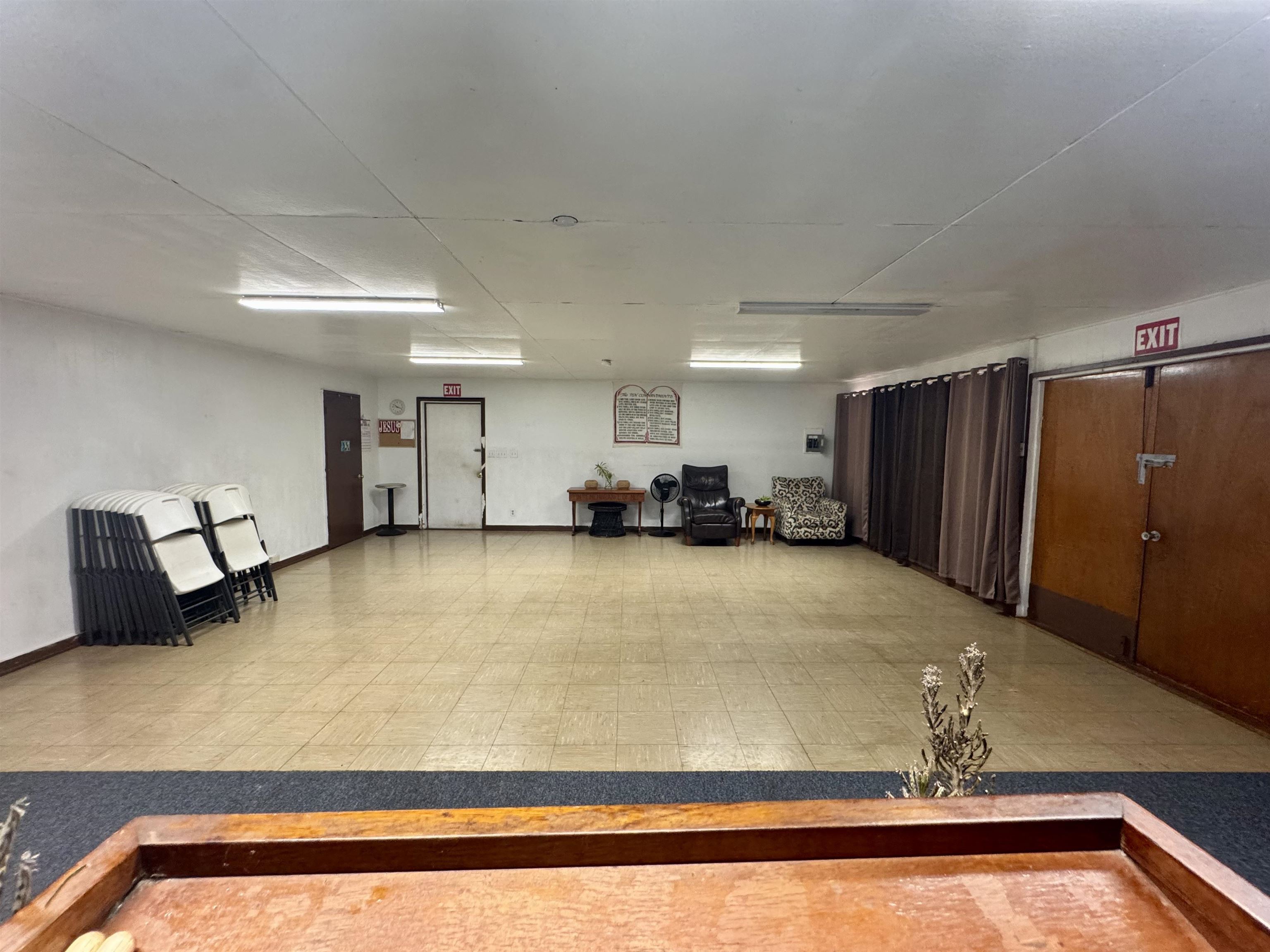 100  Hotel Ln , Molokai home - photo 34 of 39