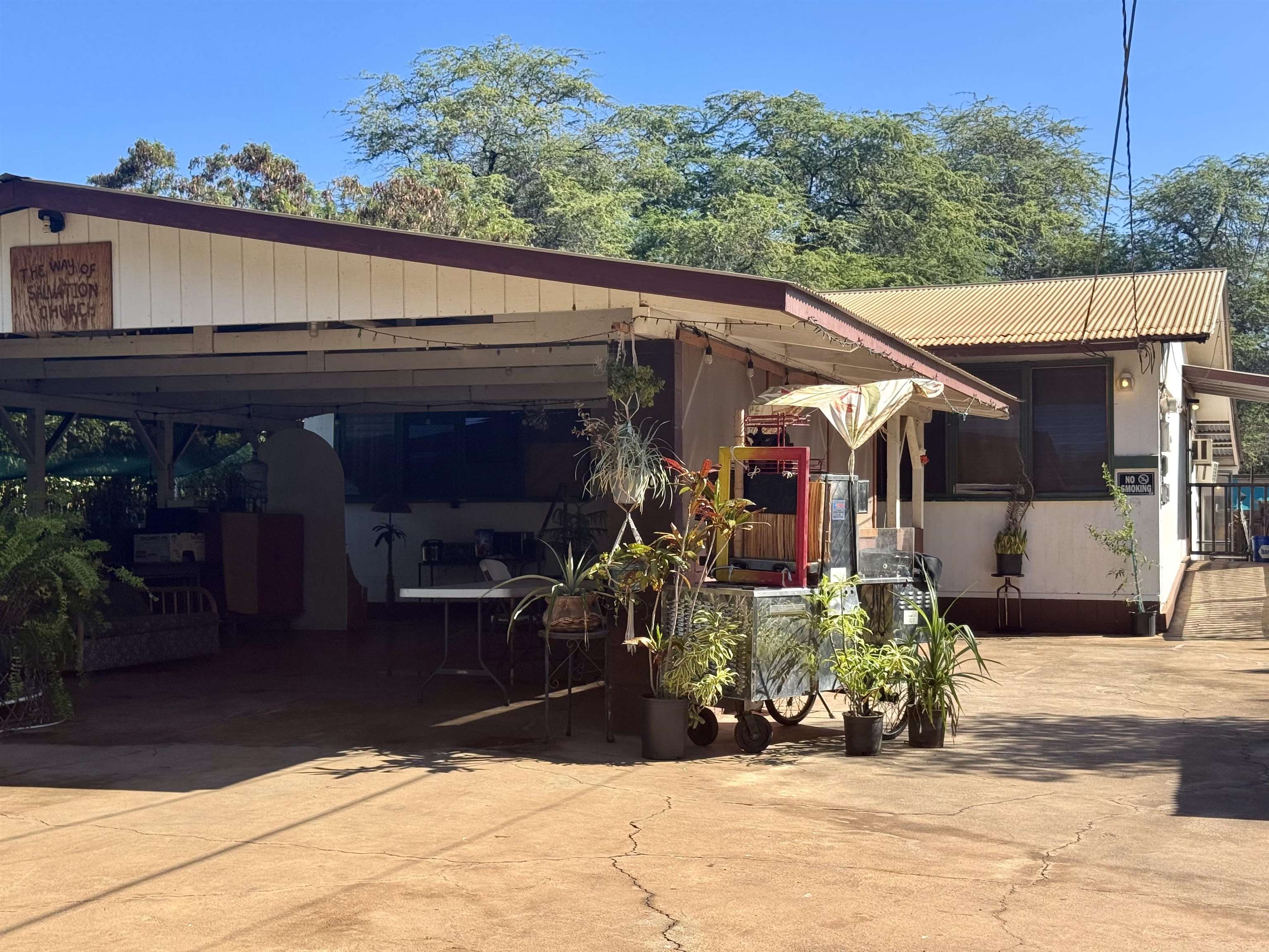 100  Hotel Ln , Molokai home - photo 8 of 39