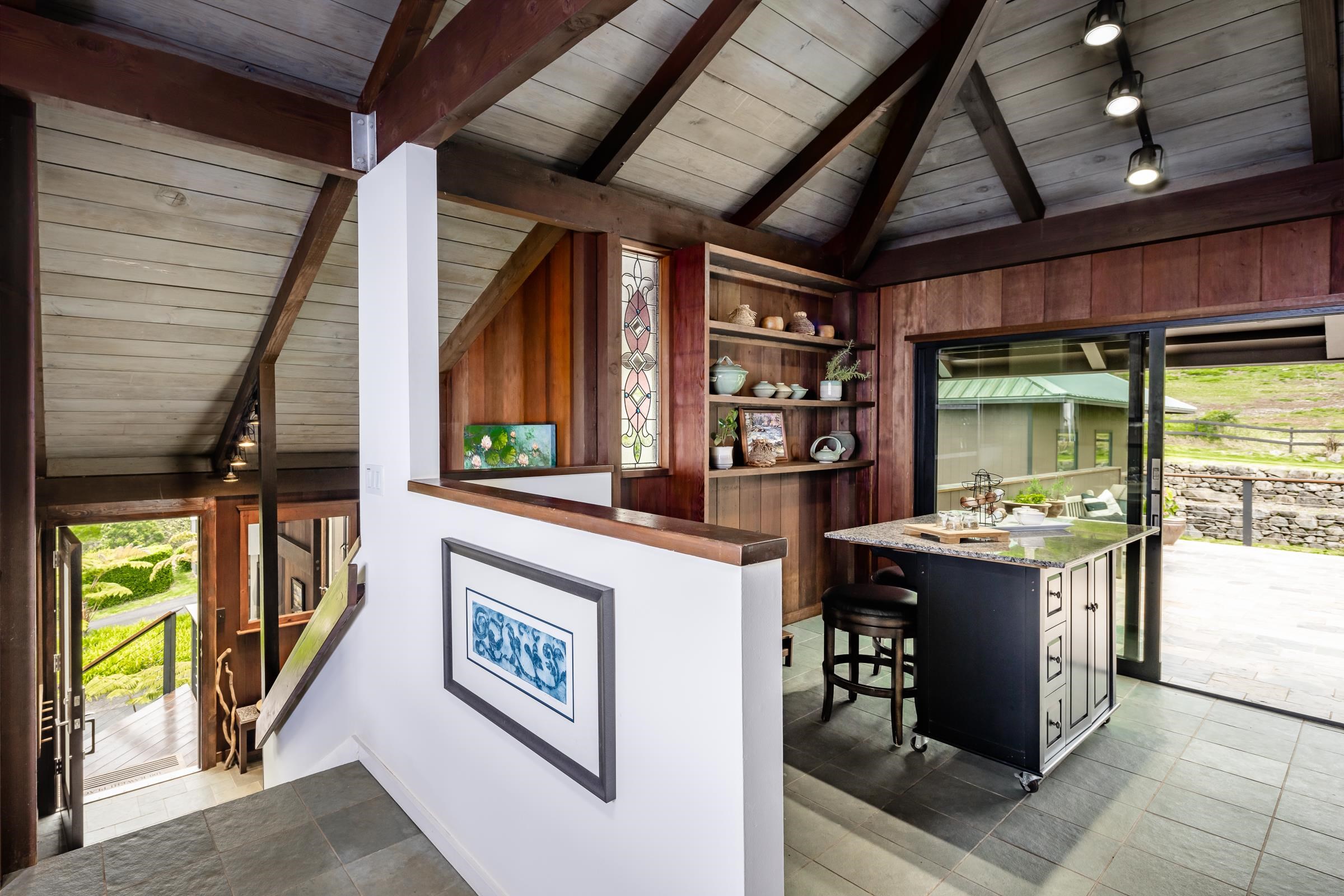 100  Kawehi Pl , Kula/Ulupalakua/Kanaio home - photo 2 of 50