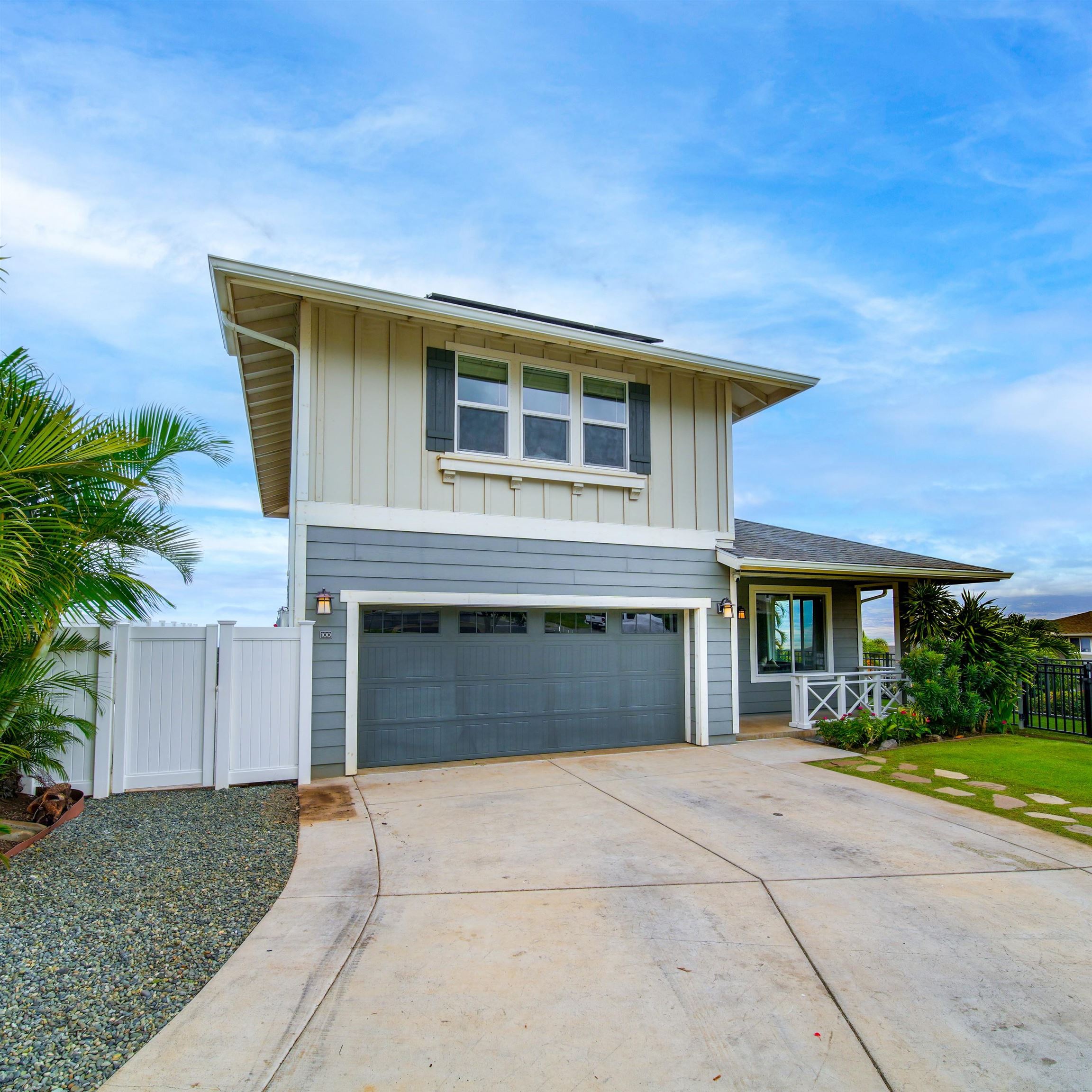 100  Lili Lehua St Kealohilani, Wailuku home - photo 3 of 44