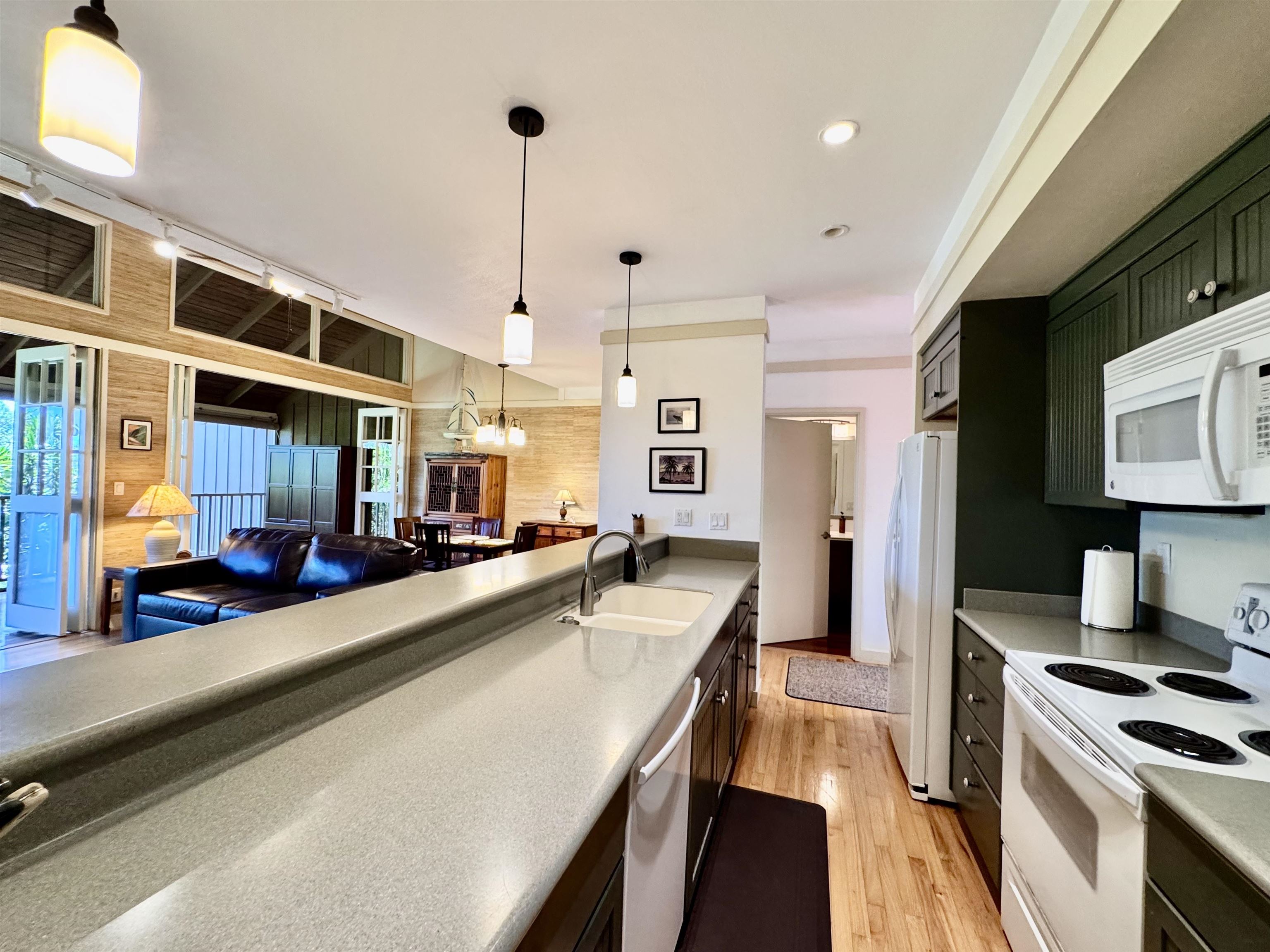 Paniolo Hale condo # P2, Maunaloa, Hawaii - photo 4 of 32