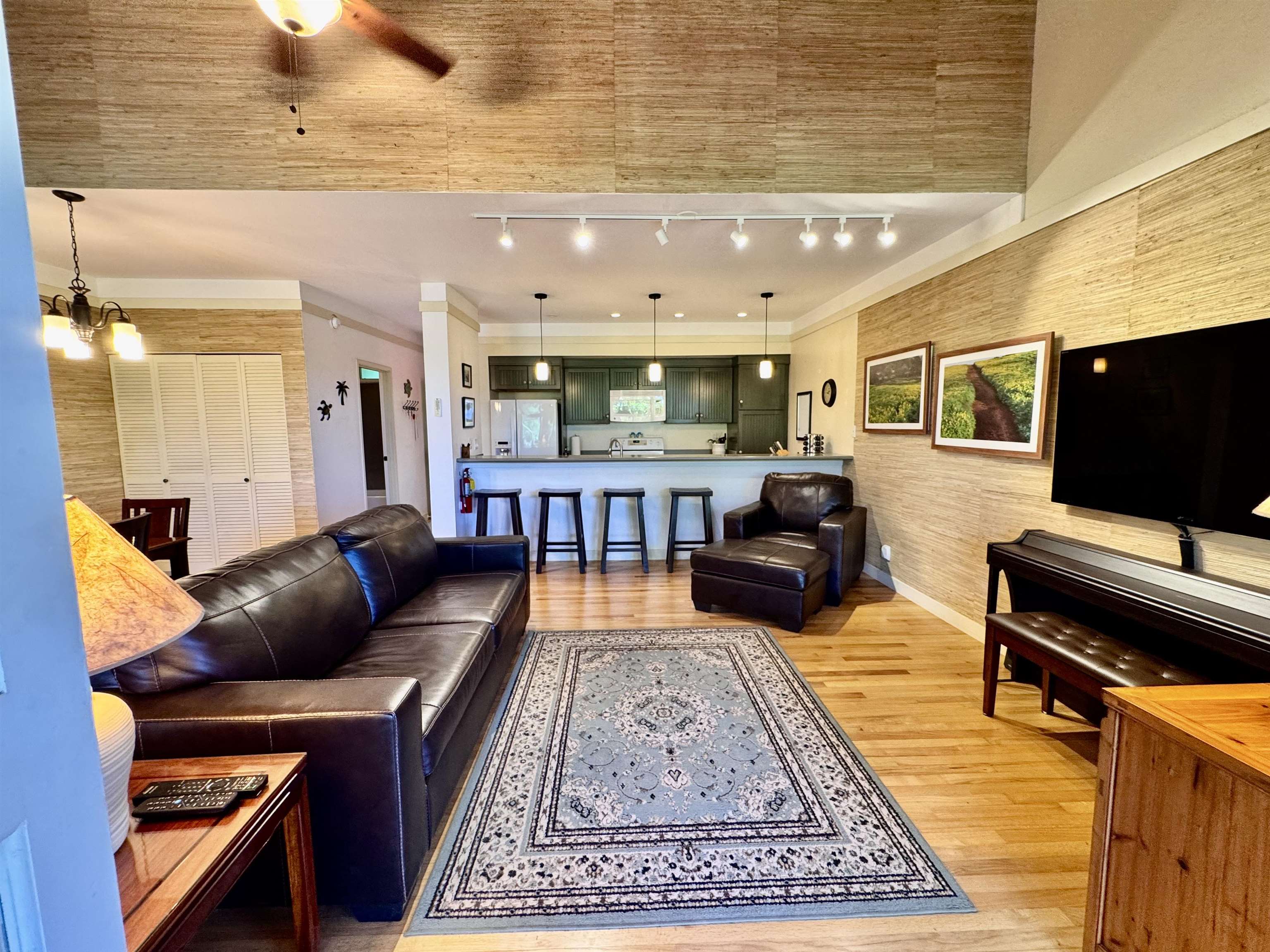 Paniolo Hale condo # P2, Maunaloa, Hawaii - photo 8 of 32