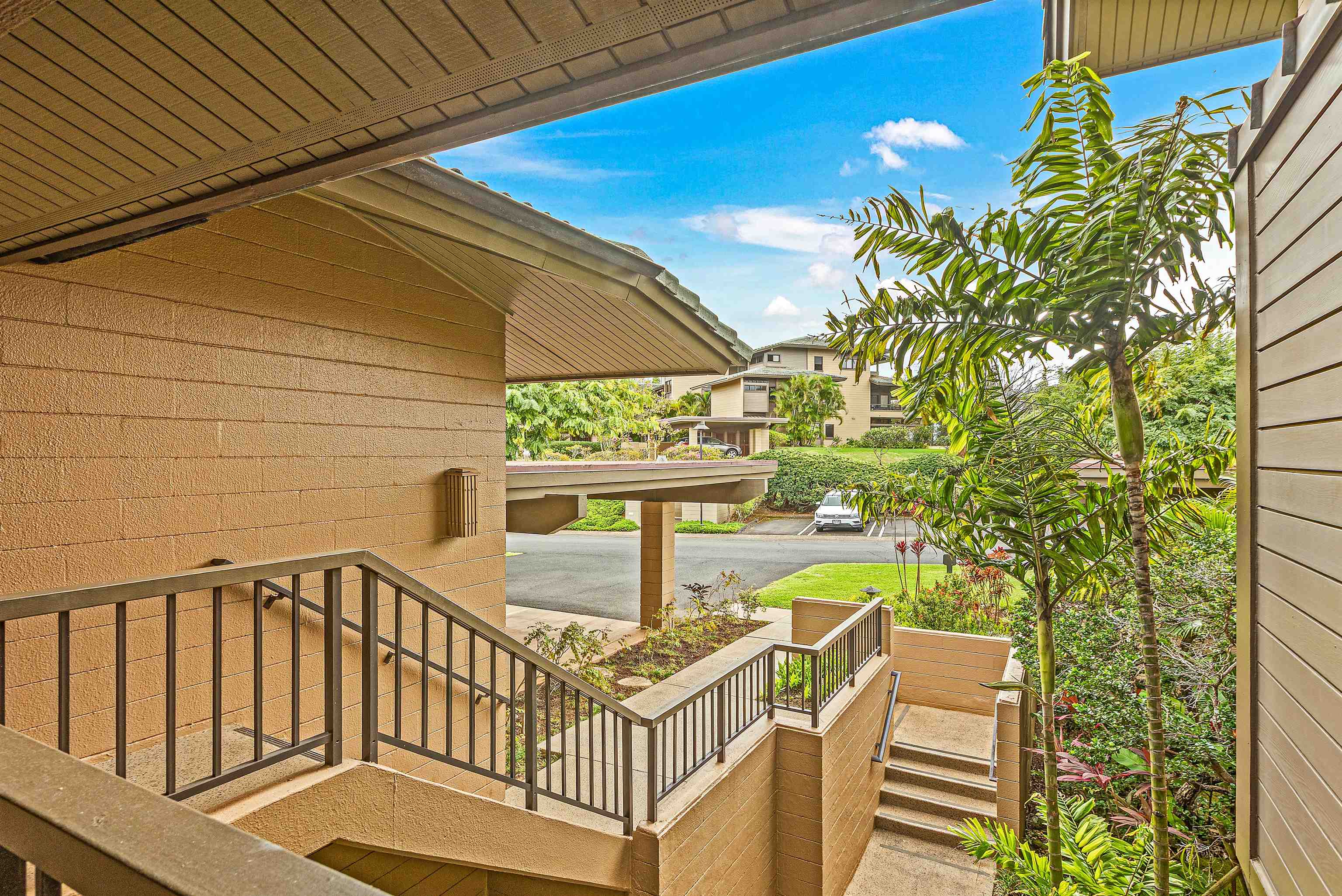 Kapalua Ridge condo # 2022, Lahaina, Hawaii - photo 33 of 35