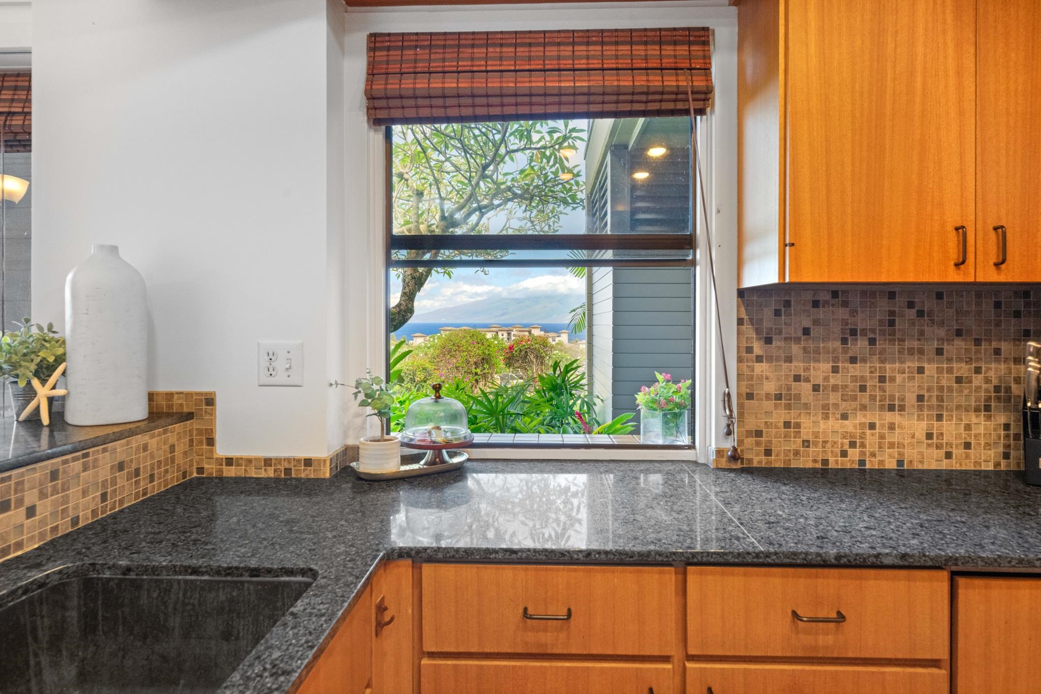 Kapalua Ridge condo # 2712, Lahaina, Hawaii - photo 16 of 32