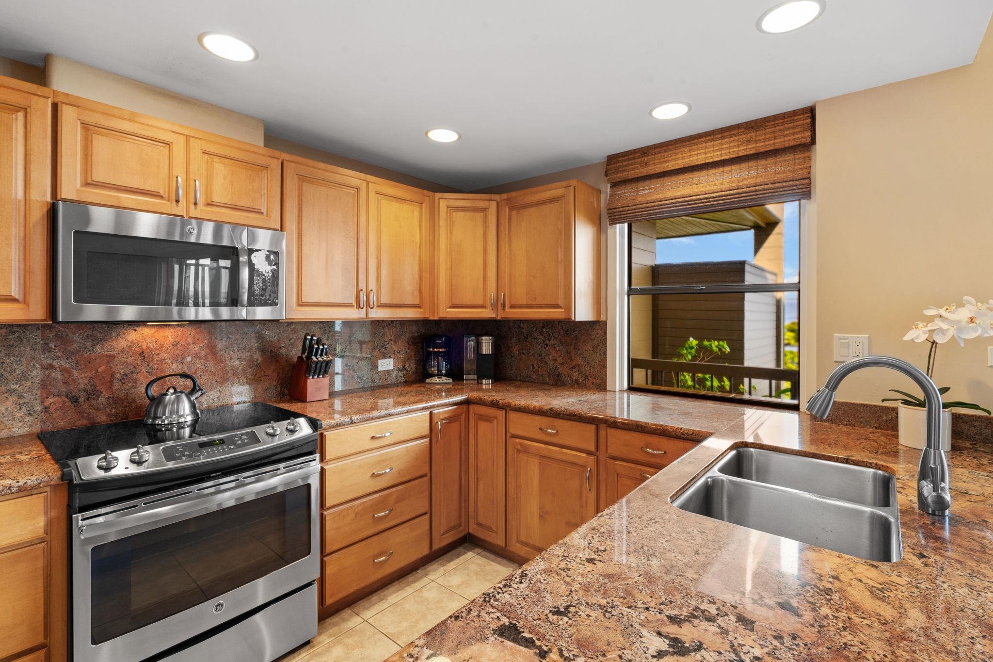 Kapalua Ridge condo # 2914, Lahaina, Hawaii - photo 4 of 50