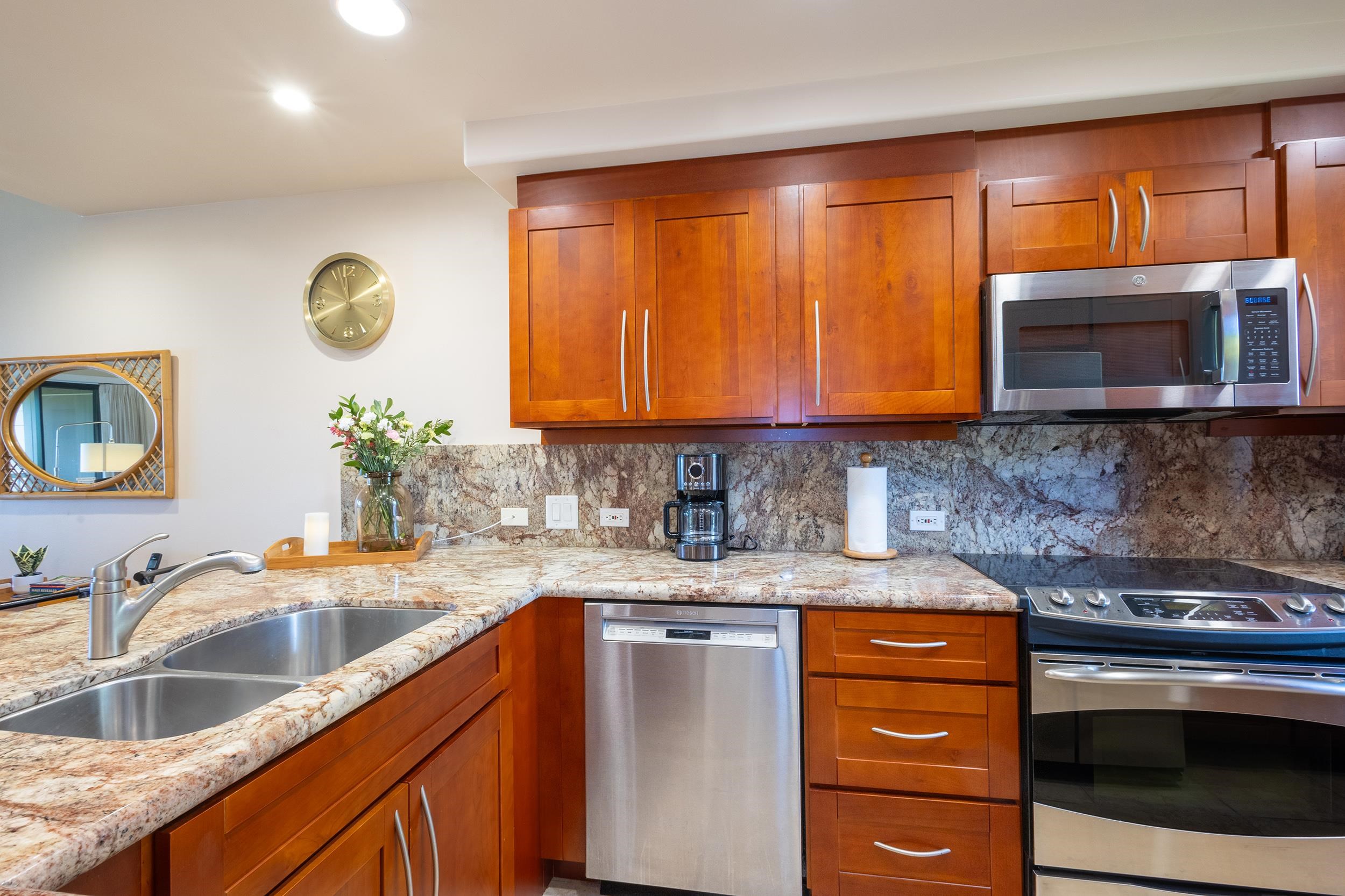 Kapalua Ridge condo # 723, Lahaina, Hawaii - photo 10 of 48