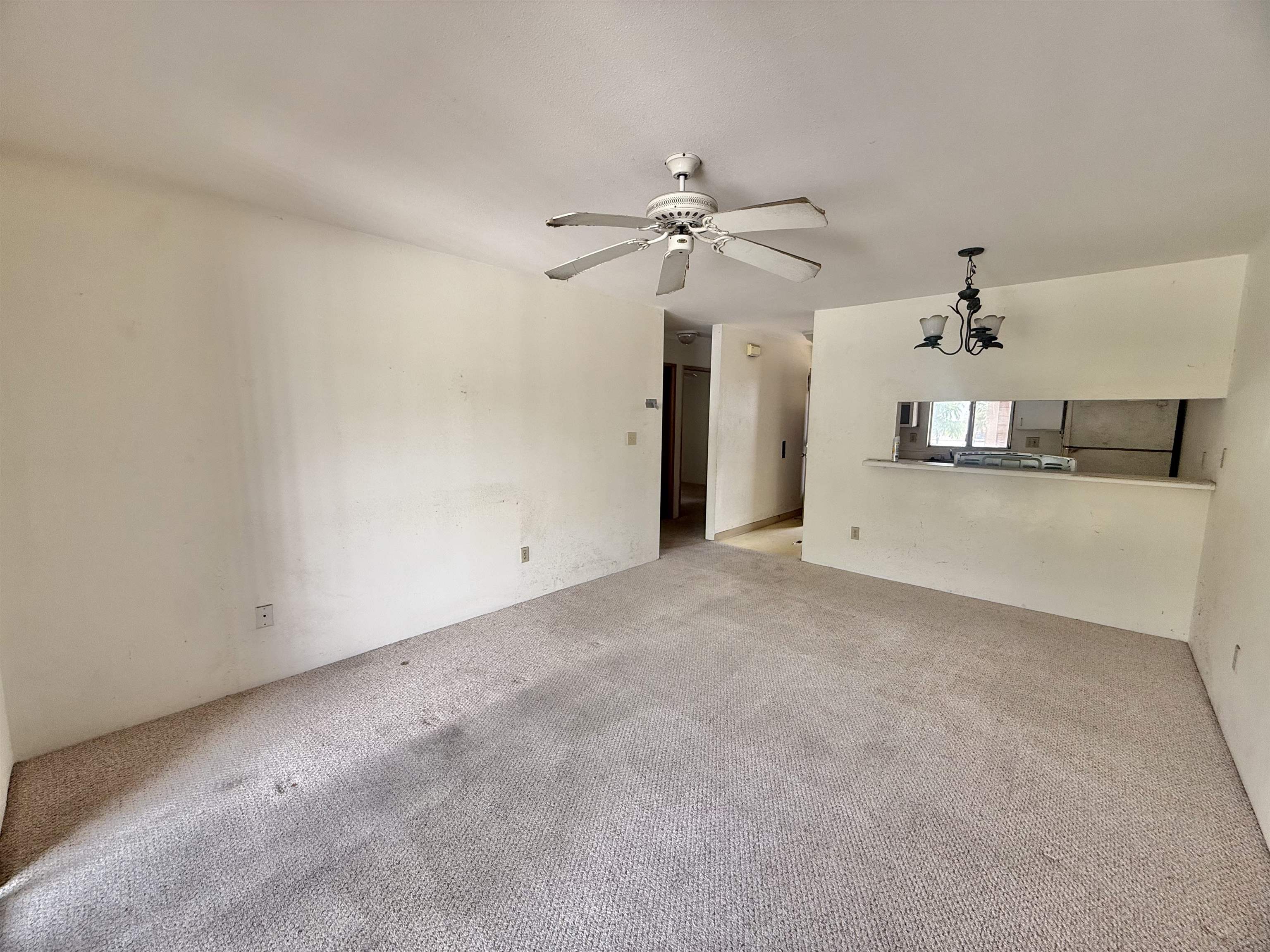Iao Parkside II condo # 21-204, Wailuku, Hawaii - photo 4 of 14