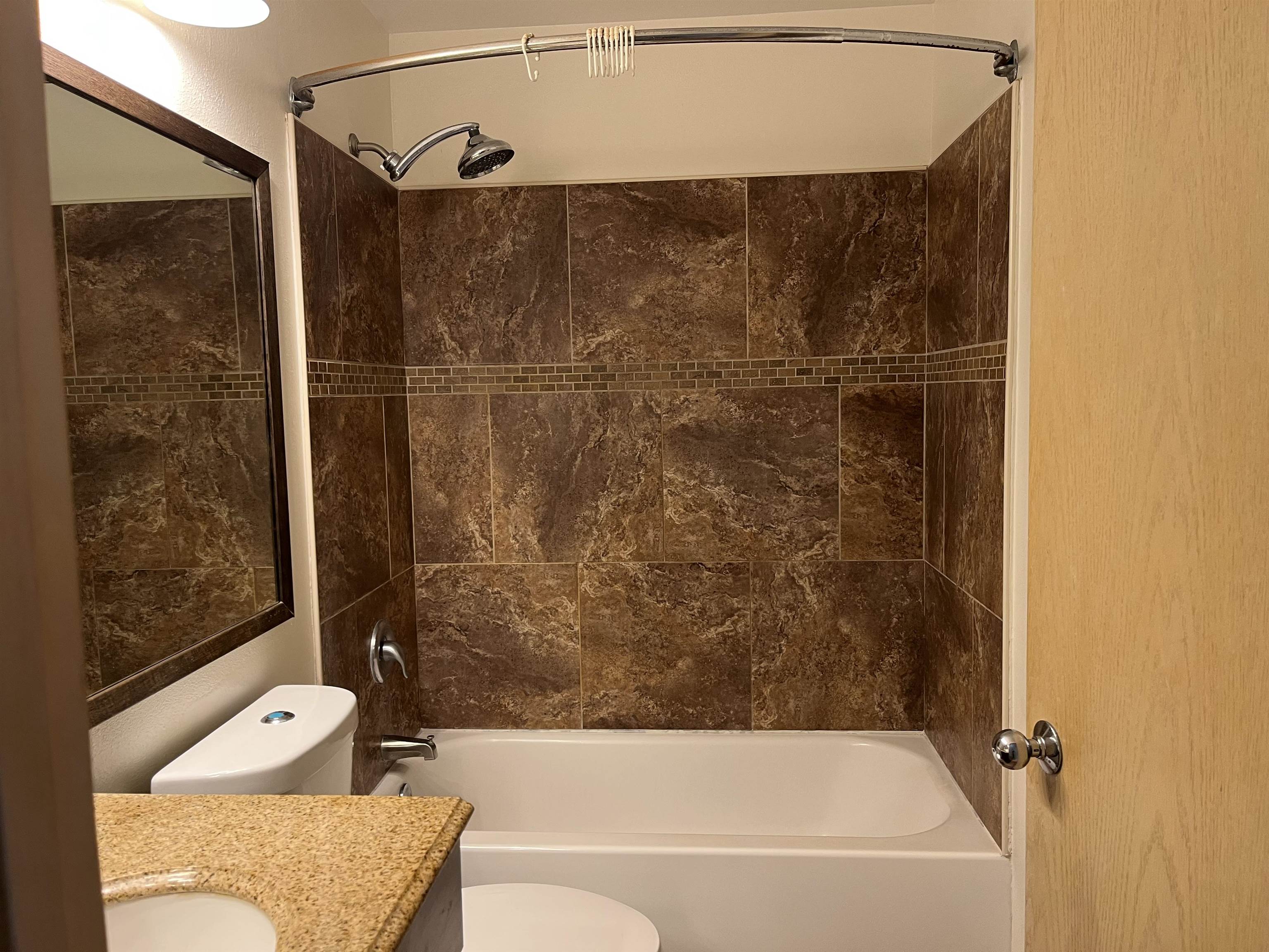 Iao Parkside II condo # 21-205, Wailuku, Hawaii - photo 11 of 17